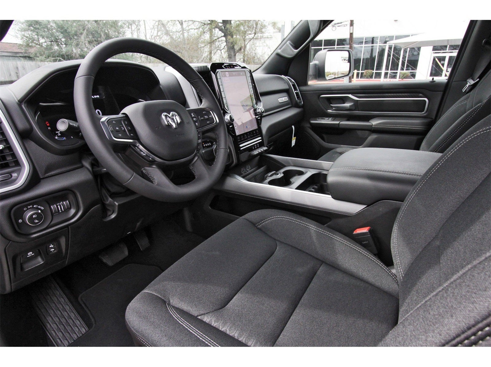 2025 RAM 1500 Big Horn/Lone Star Lone Star 4x2 Crew Cab 5'7" Box