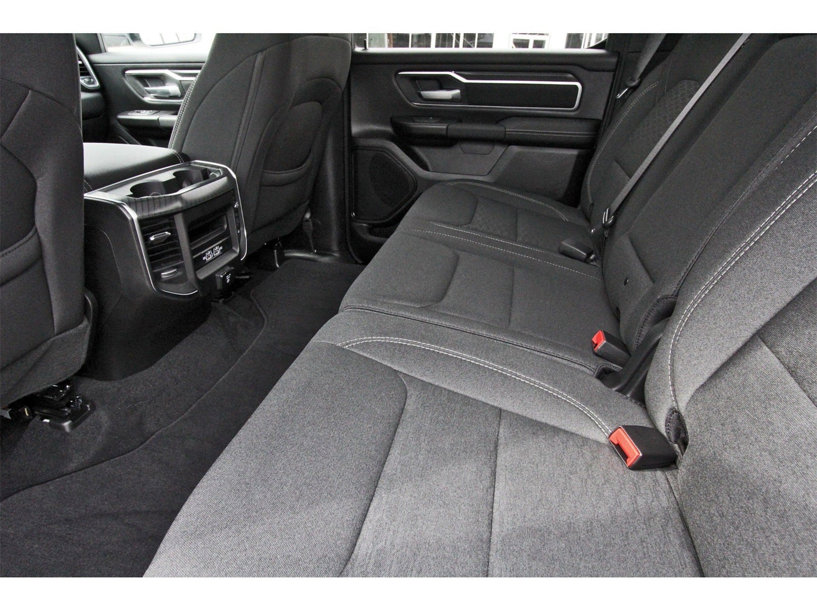 2025 RAM 1500 Big Horn/Lone Star Lone Star 4x2 Crew Cab 5'7" Box