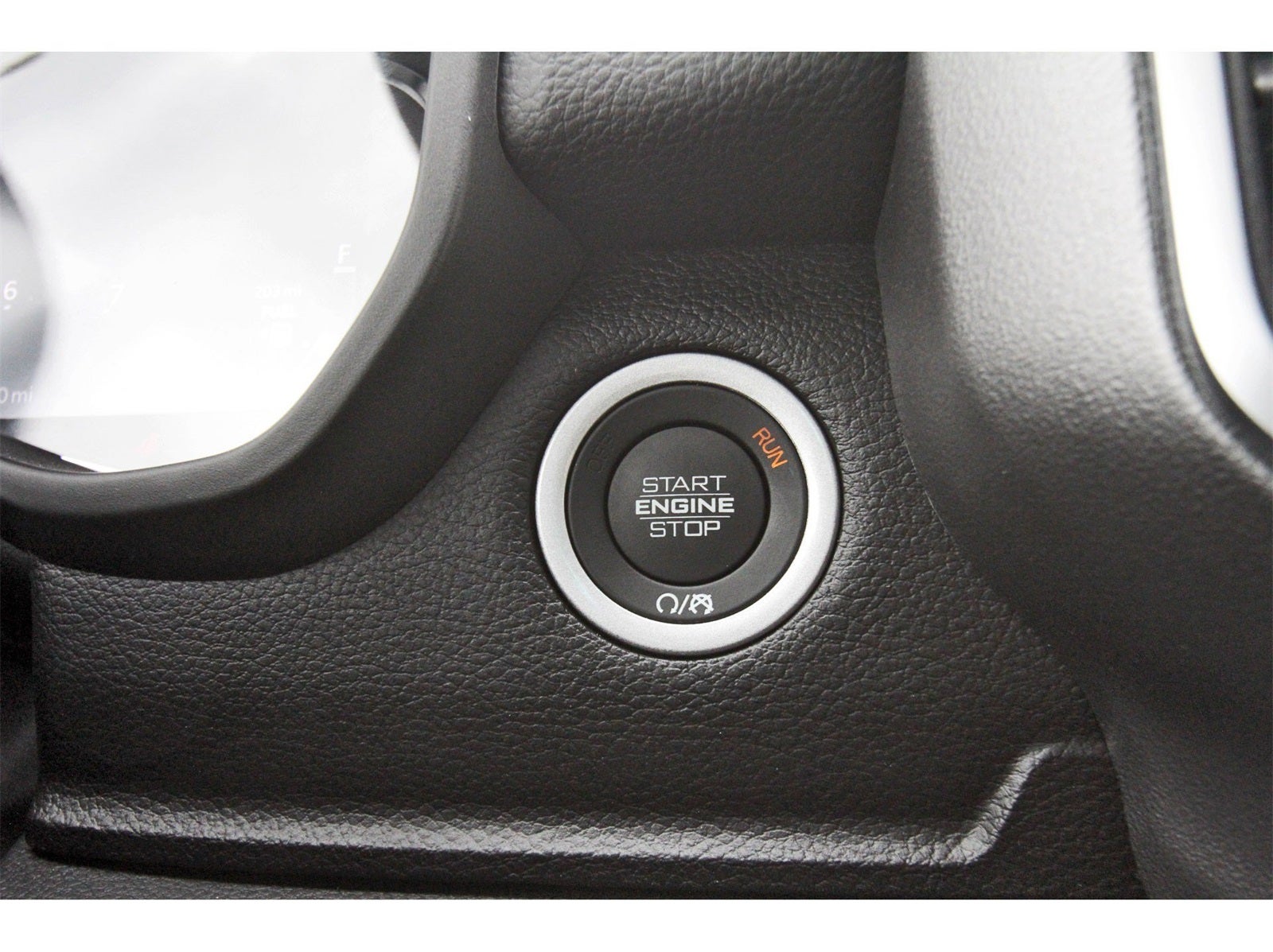 2025 RAM 1500 Big Horn/Lone Star Lone Star 4x2 Crew Cab 5'7" Box