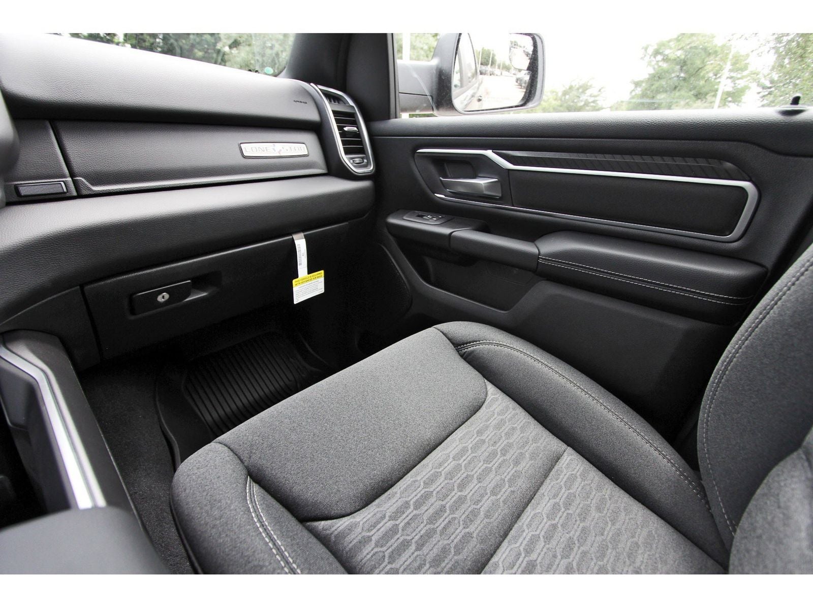 2026 RAM 1500 Big Horn/Lone Star Lone Star 4x2 Crew Cab 5'7" Box