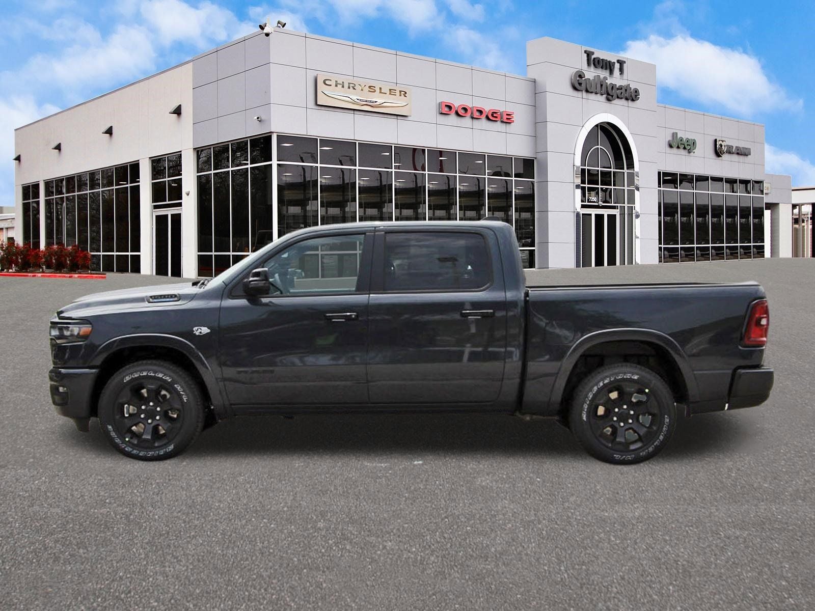 2026 RAM 1500 Big Horn/Lone Star Lone Star 4x2 Crew Cab 5'7" Box