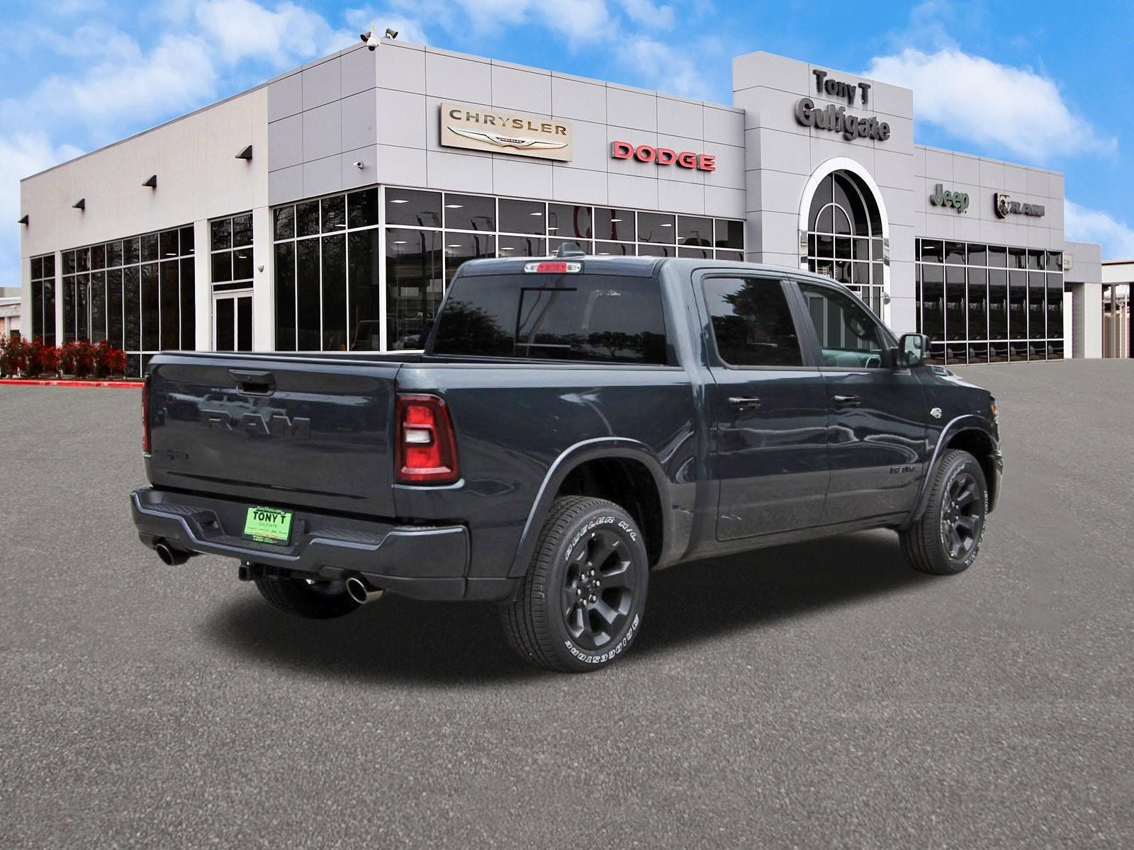 2026 RAM 1500 Big Horn/Lone Star Lone Star 4x2 Crew Cab 5'7" Box