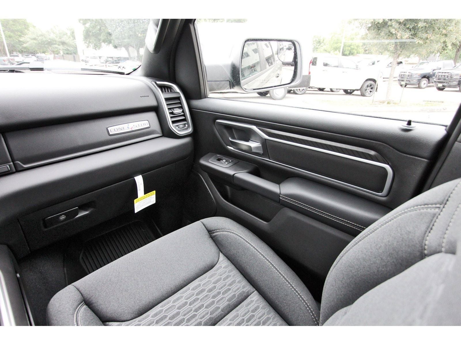 2026 RAM 1500 Big Horn/Lone Star Lone Star 4x2 Crew Cab 5'7" Box
