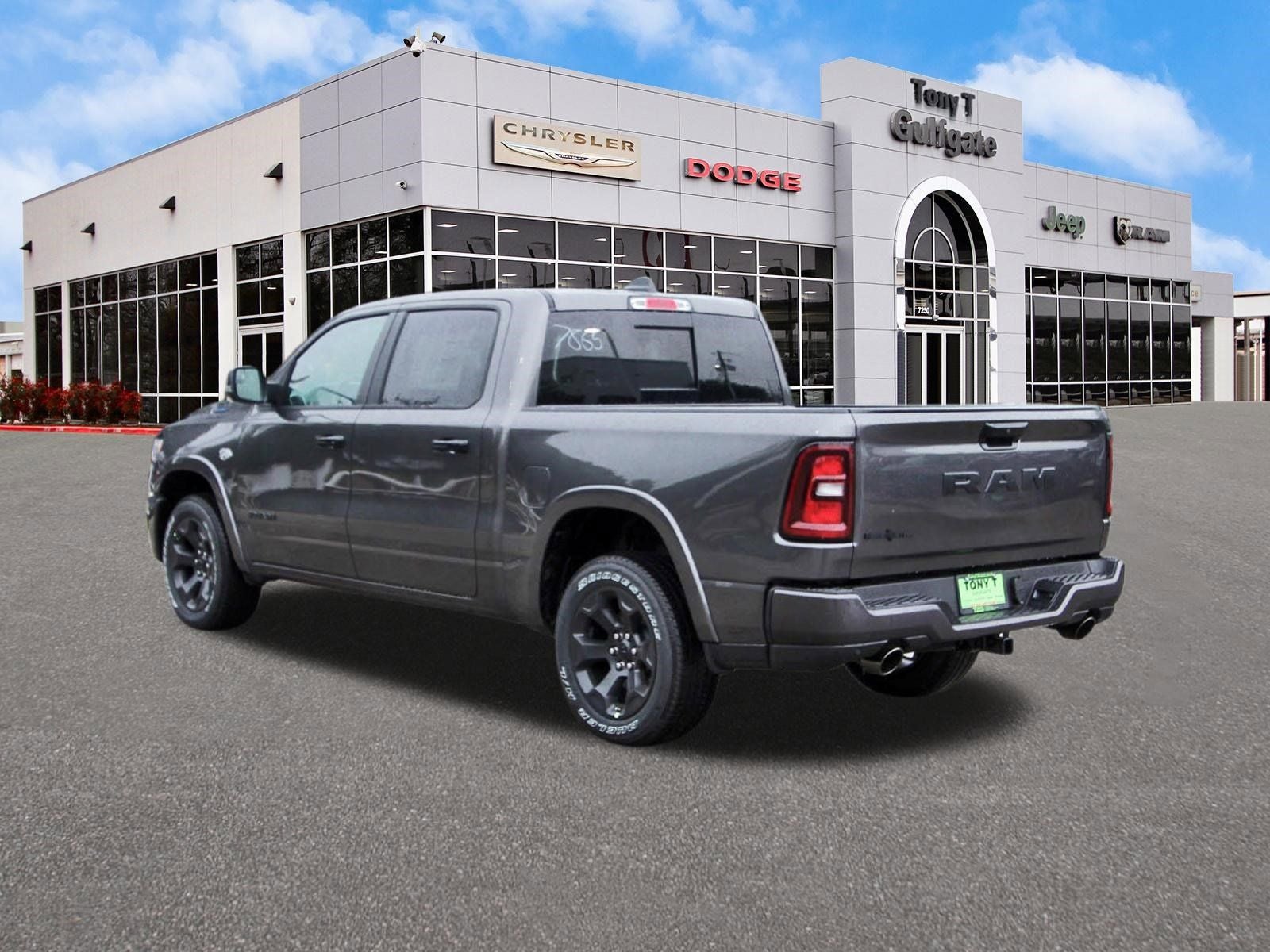 2026 RAM 1500 Big Horn/Lone Star Lone Star 4x2 Crew Cab 5'7" Box