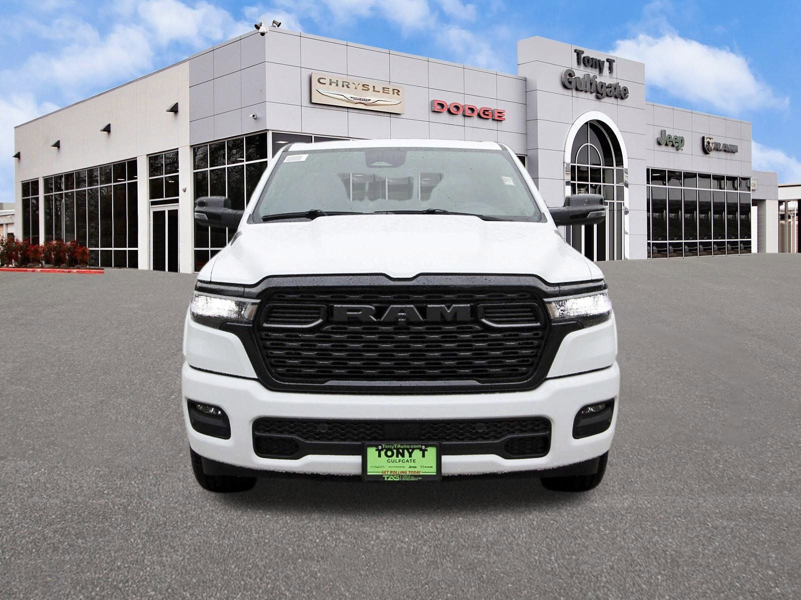 2026 RAM 1500 Big Horn/Lone Star Lone Star 4x2 Crew Cab 5'7" Box