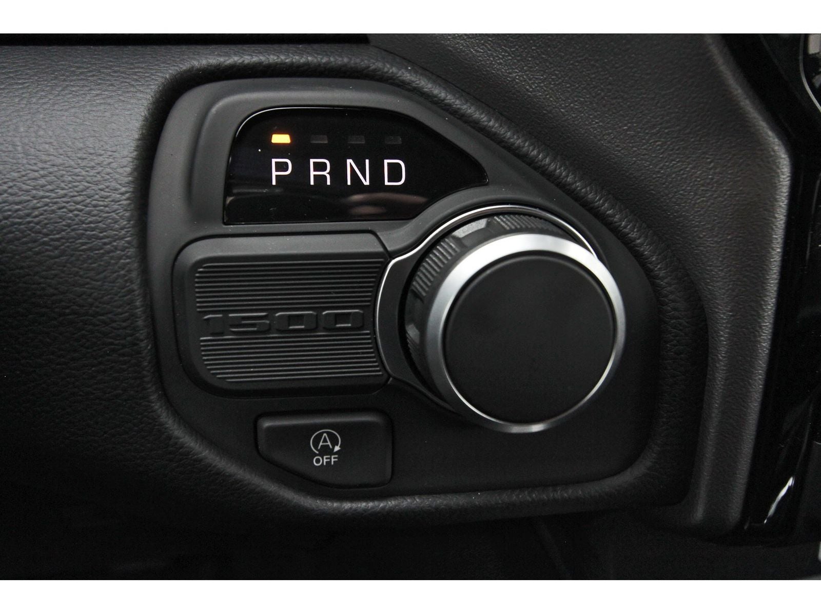 2026 RAM 1500 Big Horn/Lone Star Lone Star 4x2 Crew Cab 5'7" Box