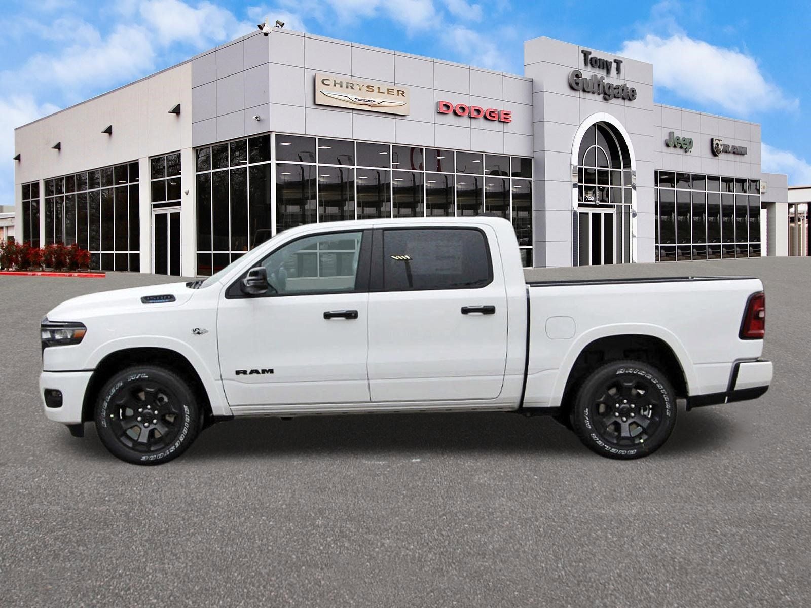 2026 RAM 1500 Big Horn/Lone Star Lone Star 4x2 Crew Cab 5'7" Box