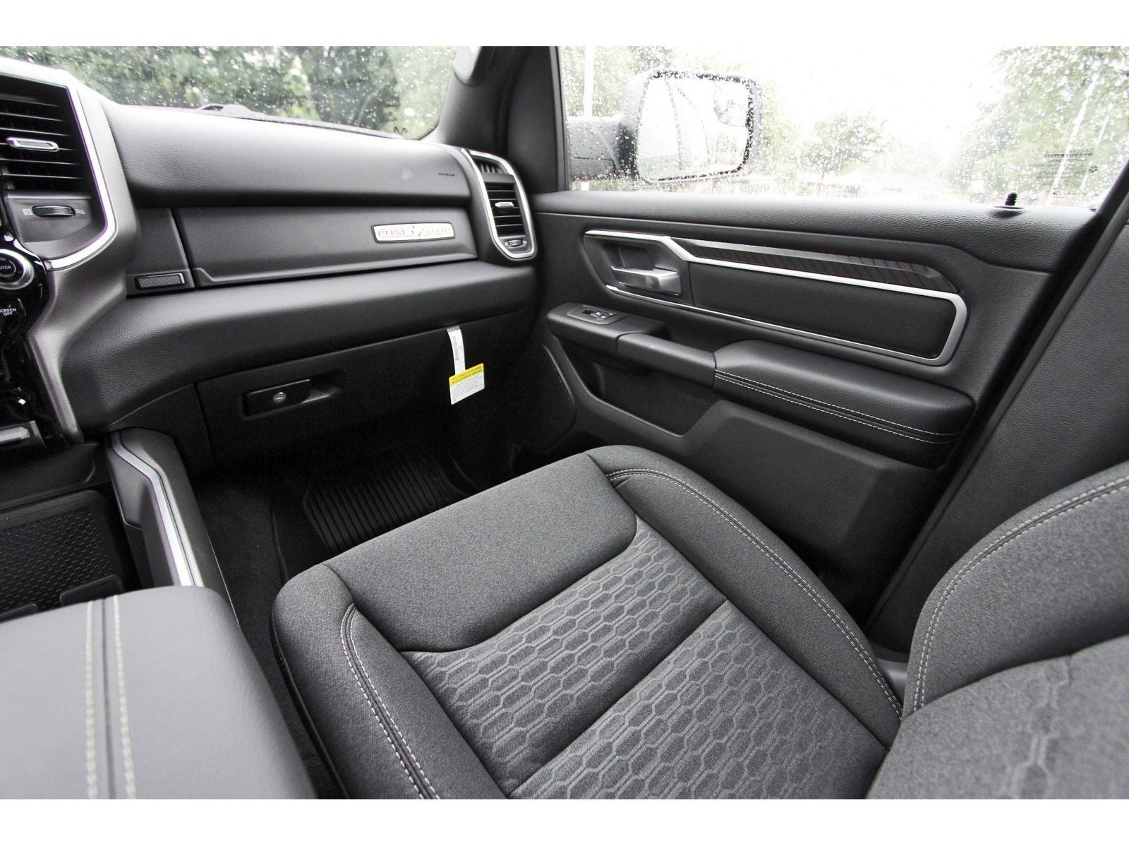 2026 RAM 1500 Big Horn/Lone Star Lone Star 4x2 Crew Cab 5'7" Box