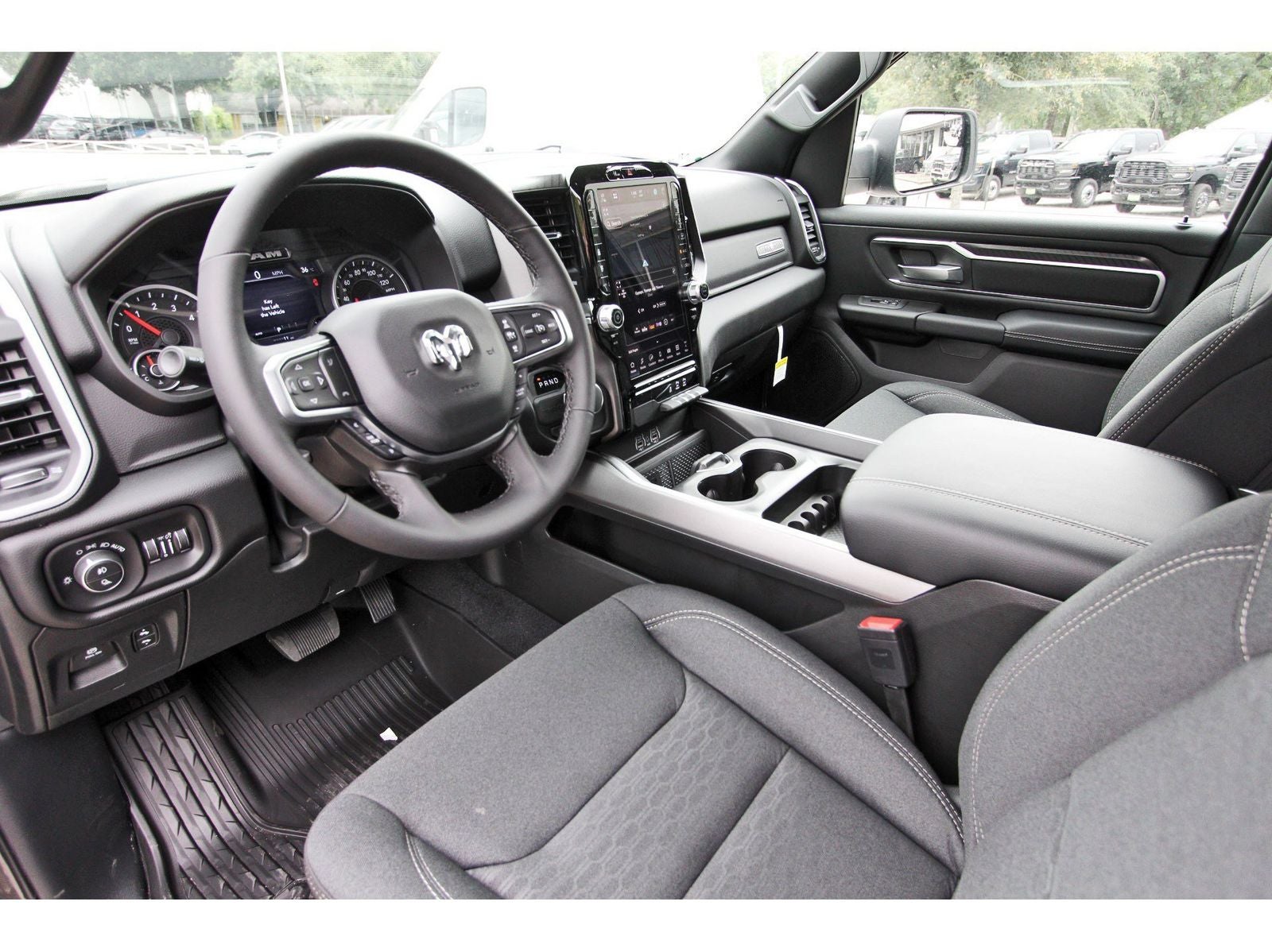 2026 RAM 1500 Big Horn/Lone Star Lone Star 4x2 Crew Cab 5'7" Box