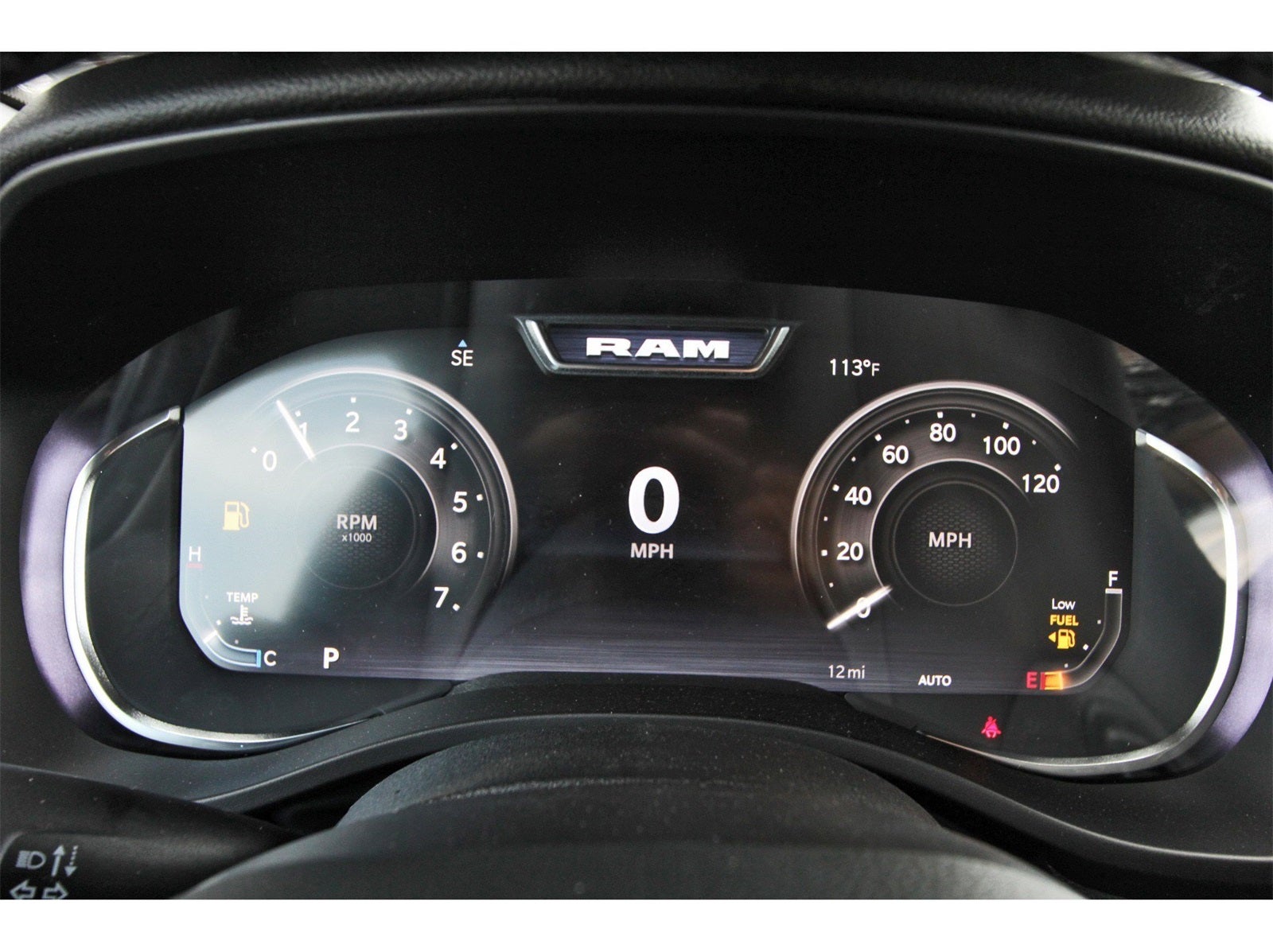 2026 RAM 1500 Big Horn/Lone Star Lone Star 4x4 Crew Cab 5'7" Box