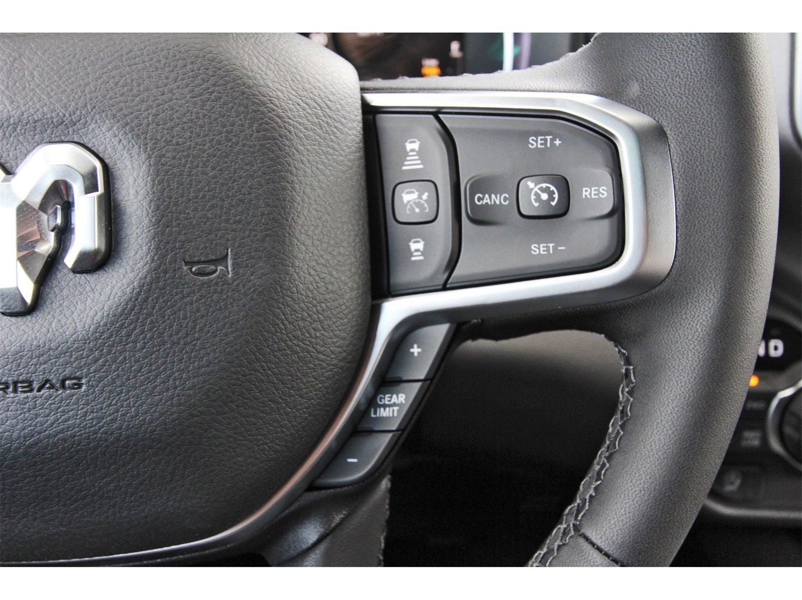 2026 RAM 1500 Big Horn/Lone Star Lone Star 4x4 Crew Cab 5'7" Box