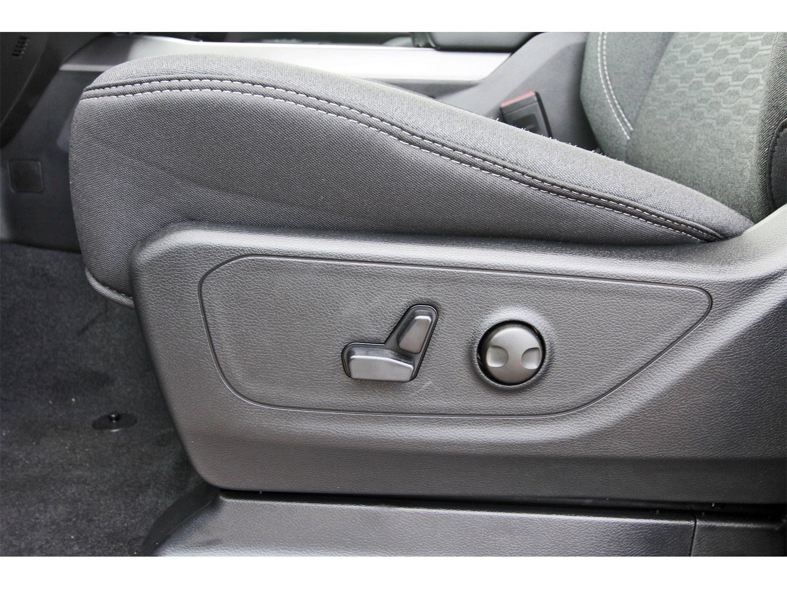 2026 RAM 1500 Big Horn/Lone Star Lone Star 4x4 Crew Cab 5'7" Box