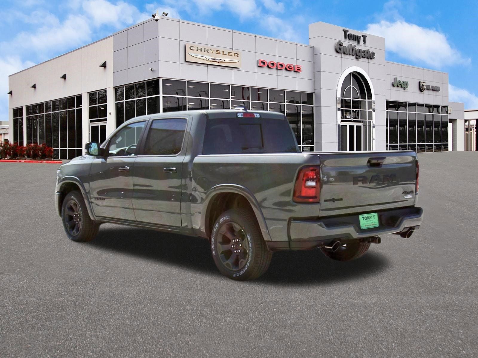 2026 RAM 1500 Big Horn/Lone Star Lone Star 4x4 Crew Cab 5'7" Box