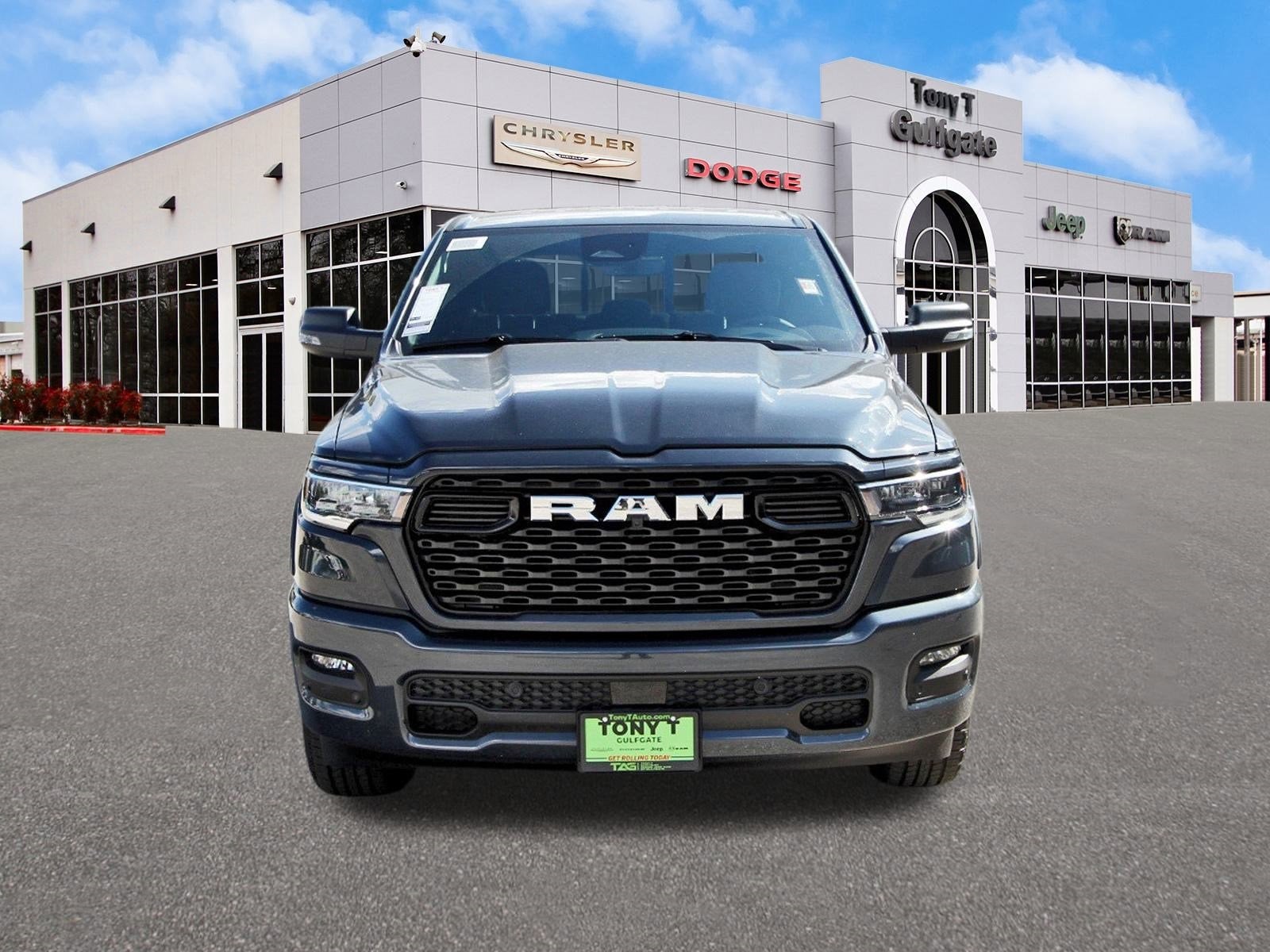 2026 RAM 1500 Big Horn/Lone Star Lone Star 4x4 Crew Cab 5'7" Box