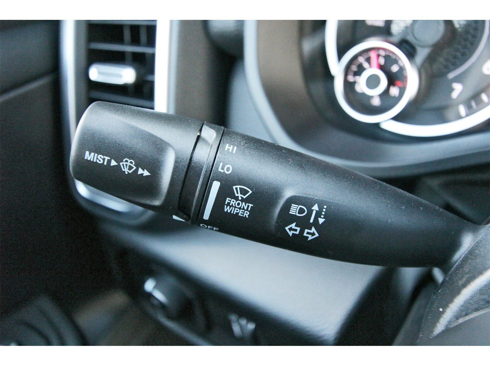 2026 RAM 1500 Big Horn/Lone Star Lone Star 4x4 Crew Cab 5'7" Box