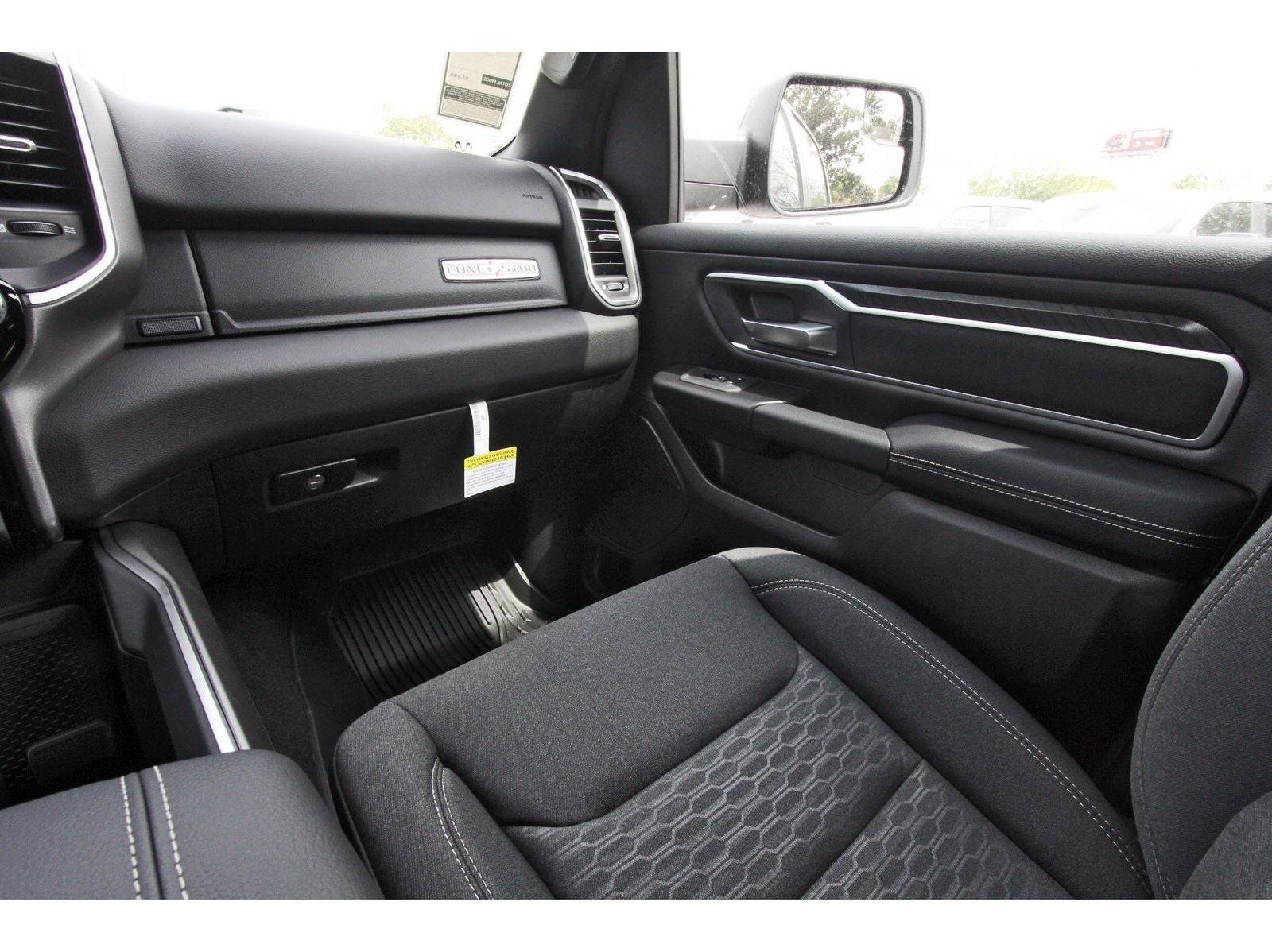 2026 RAM 1500 Big Horn/Lone Star Lone Star 4x4 Crew Cab 5'7" Box