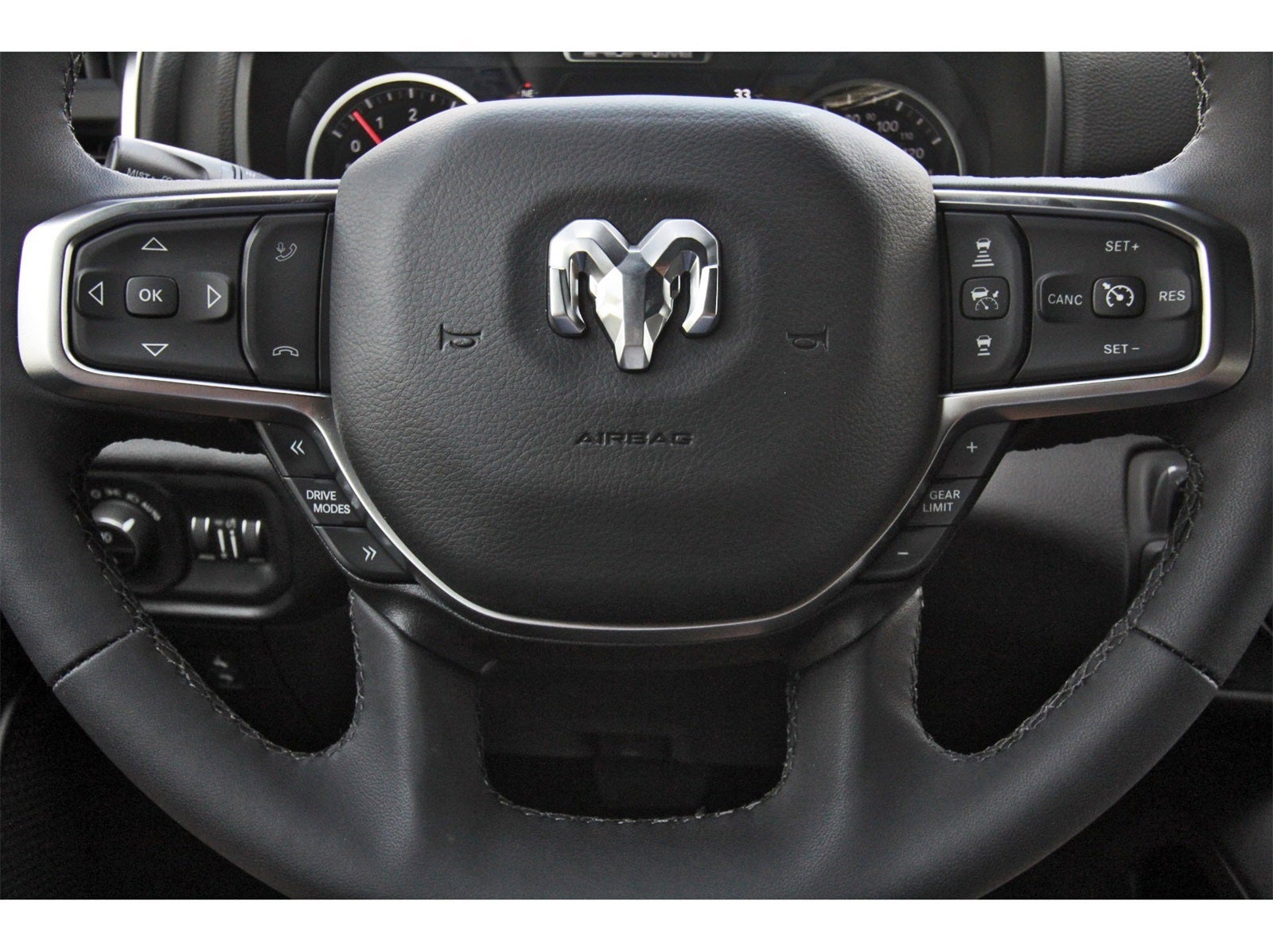 2026 RAM 1500 Big Horn/Lone Star Lone Star 4x4 Crew Cab 5'7" Box