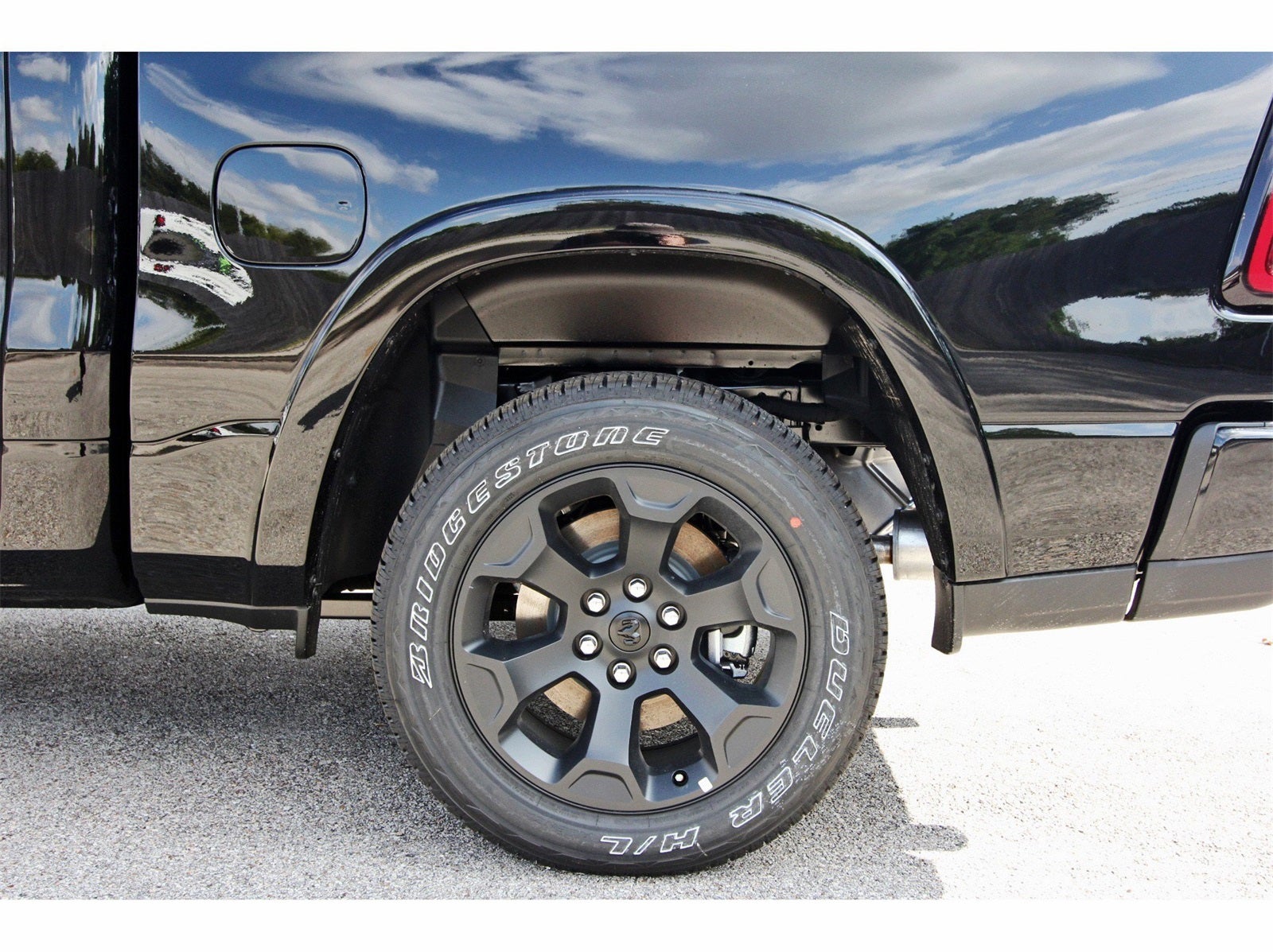 2026 RAM 1500 Big Horn/Lone Star Lone Star 4x4 Crew Cab 5'7" Box