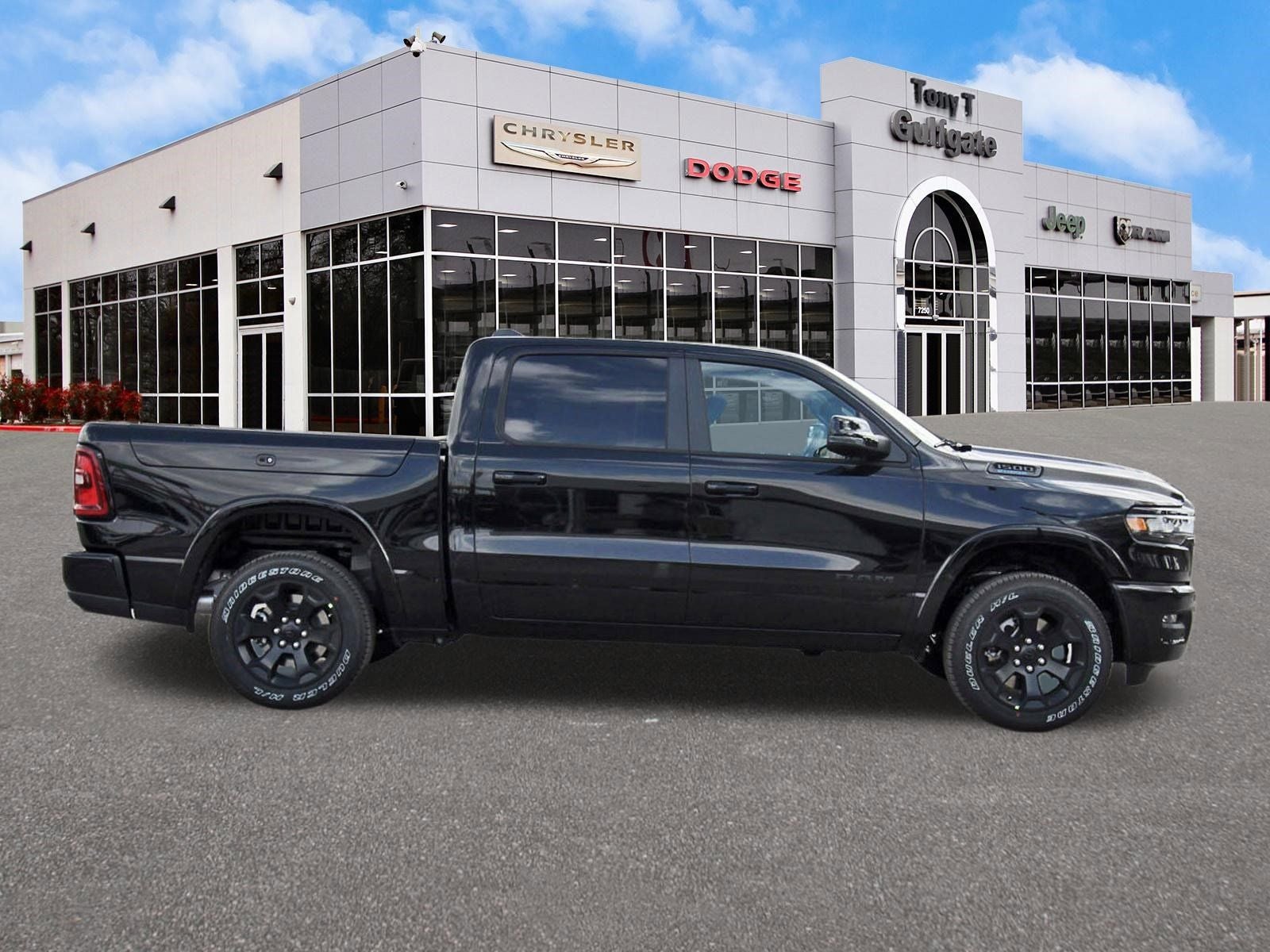2026 RAM 1500 Big Horn/Lone Star Lone Star 4x4 Crew Cab 5'7" Box