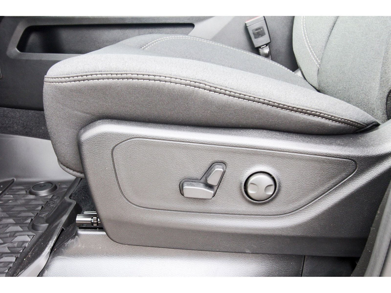 2026 RAM 1500 Big Horn/Lone Star Lone Star 4x4 Crew Cab 5'7" Box