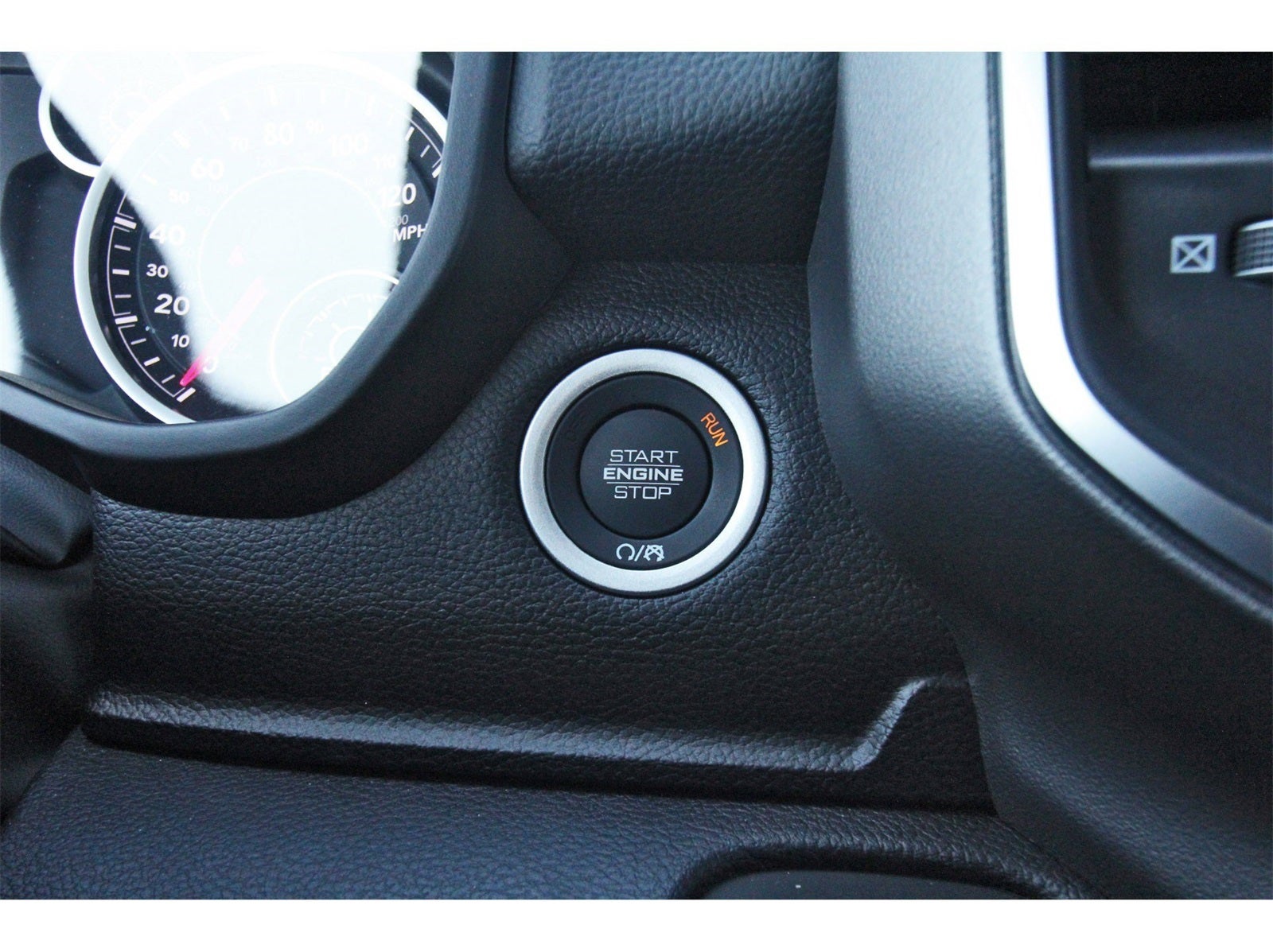 2026 RAM 1500 Big Horn/Lone Star Lone Star 4x4 Crew Cab 5'7" Box