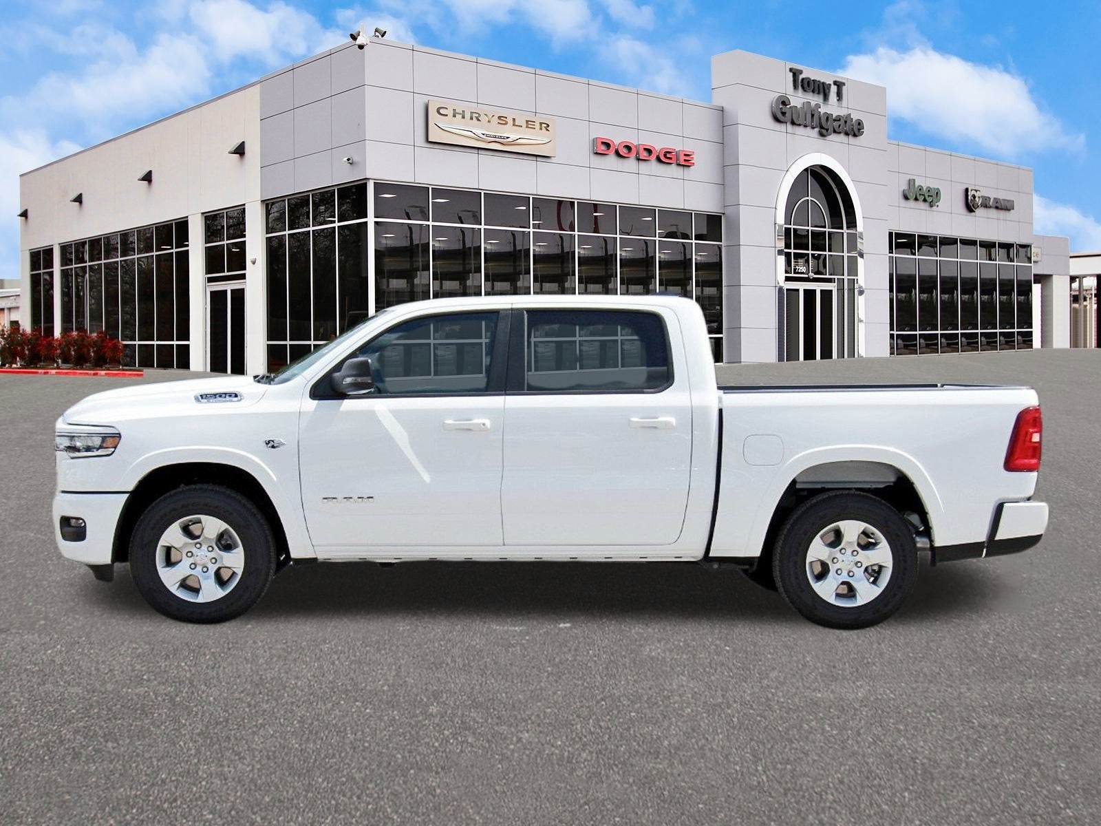 2026 RAM 1500 Big Horn/Lone Star Lone Star 4x4 Crew Cab 5'7" Box