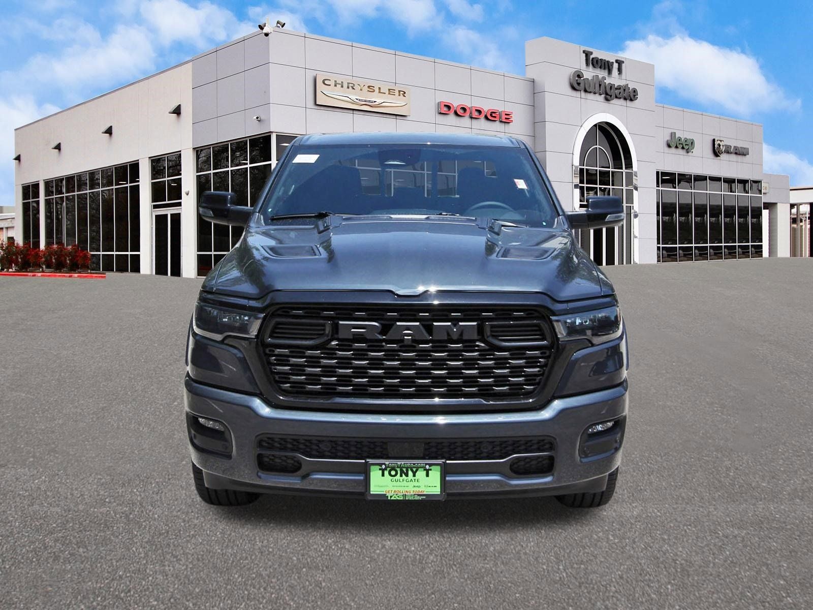 2026 RAM 1500 Big Horn/Lone Star Lone Star 4x4 Crew Cab 5'7" Box