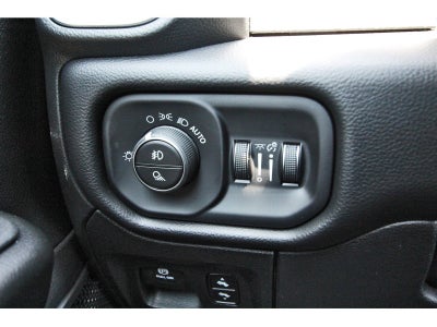 2026 RAM 1500 Big Horn/Lone Star Lone Star 4x4 Crew Cab 5'7" Box
