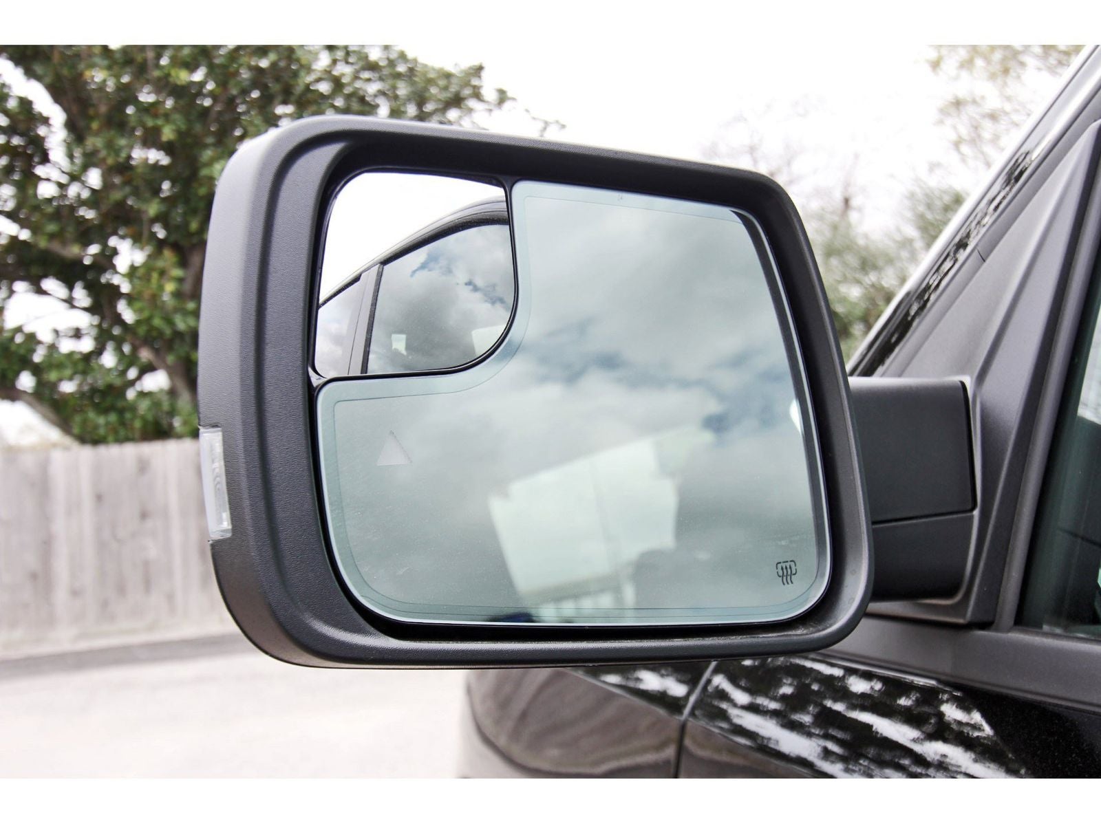 2026 RAM 1500 Big Horn/Lone Star Lone Star 4x4 Crew Cab 5'7" Box