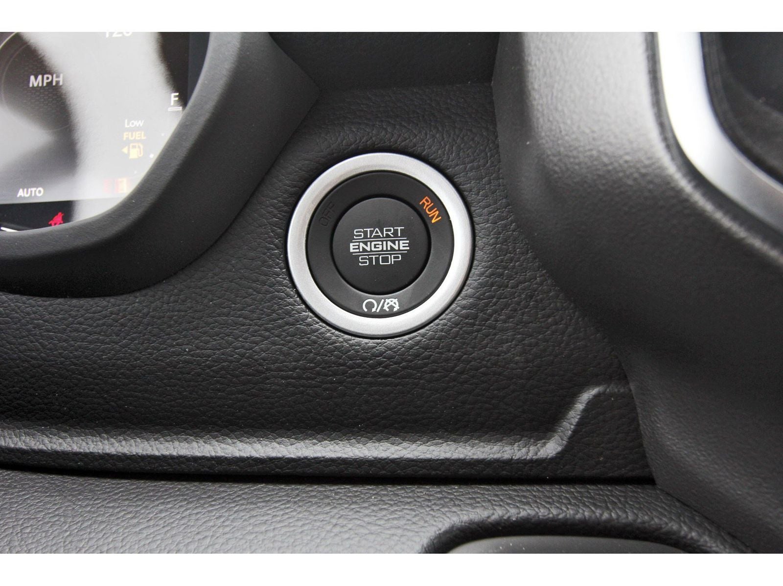 2026 RAM 1500 Big Horn/Lone Star Lone Star 4x4 Crew Cab 5'7" Box