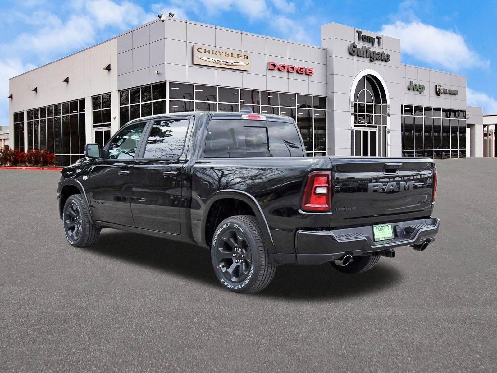 2026 RAM 1500 Big Horn/Lone Star Lone Star 4x4 Crew Cab 5'7" Box