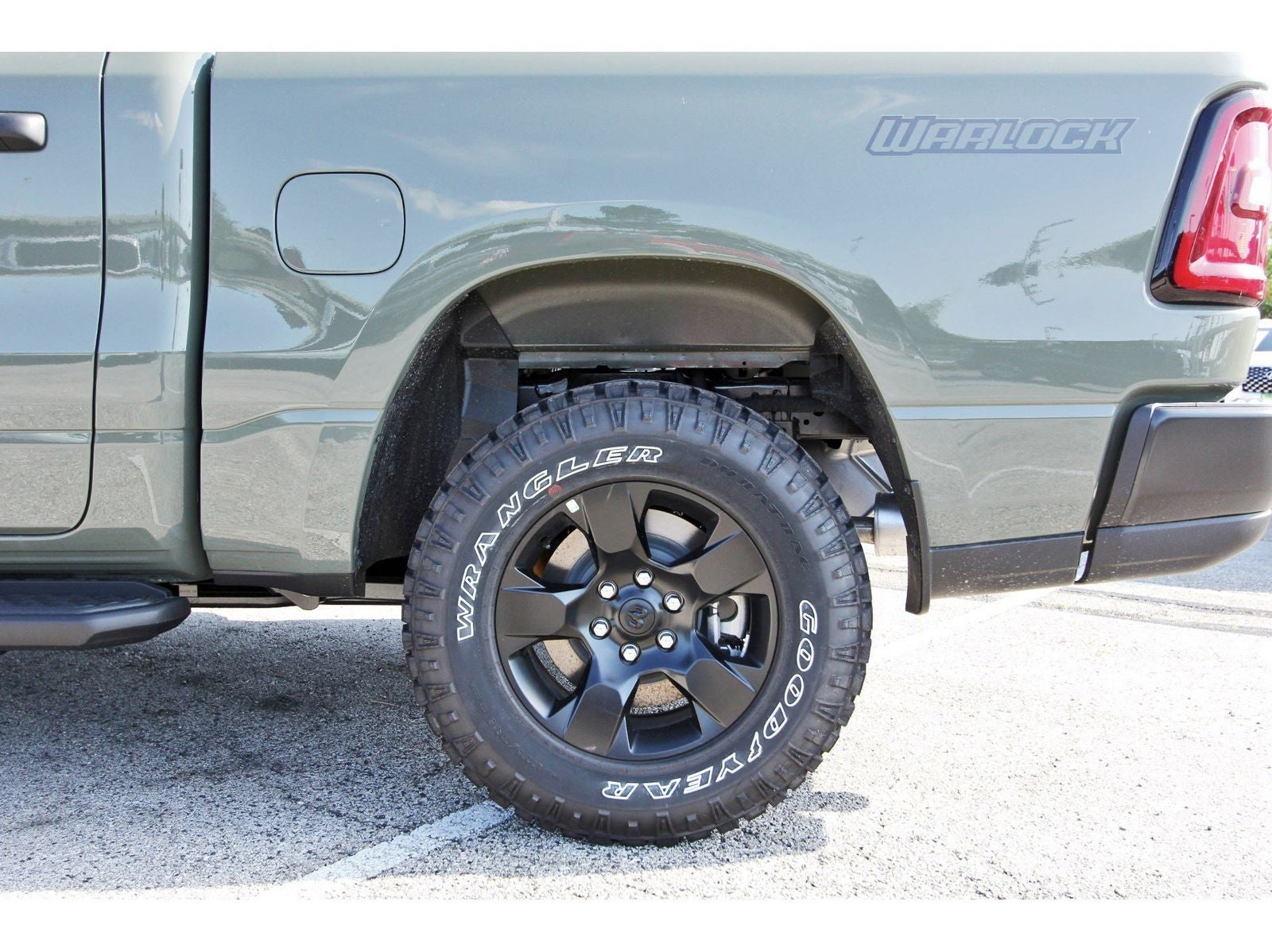 2026 RAM 1500 Warlock 4x4 Crew Cab 5'7" Box
