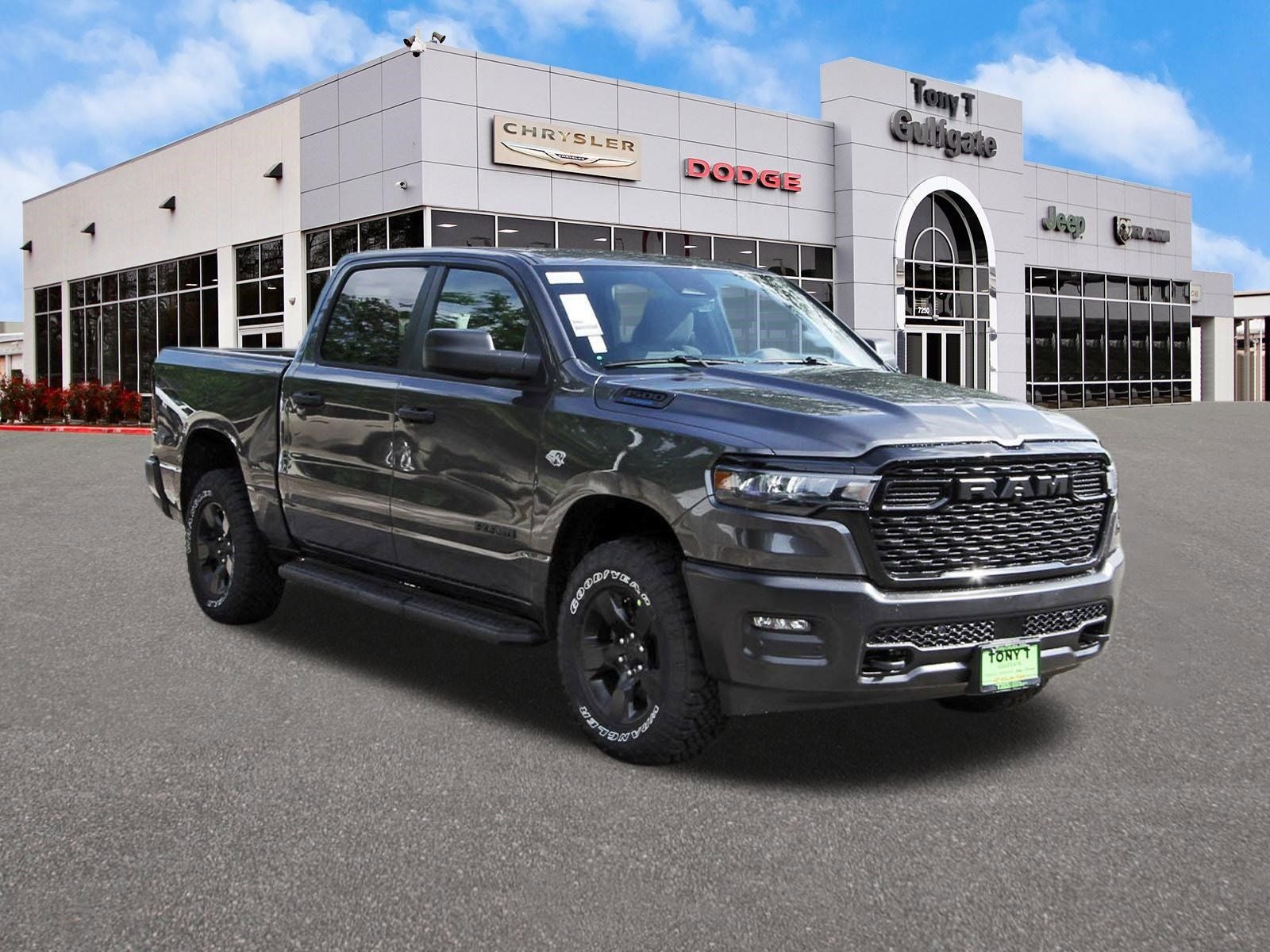 2026 RAM 1500 Warlock 4x4 Crew Cab 5'7" Box