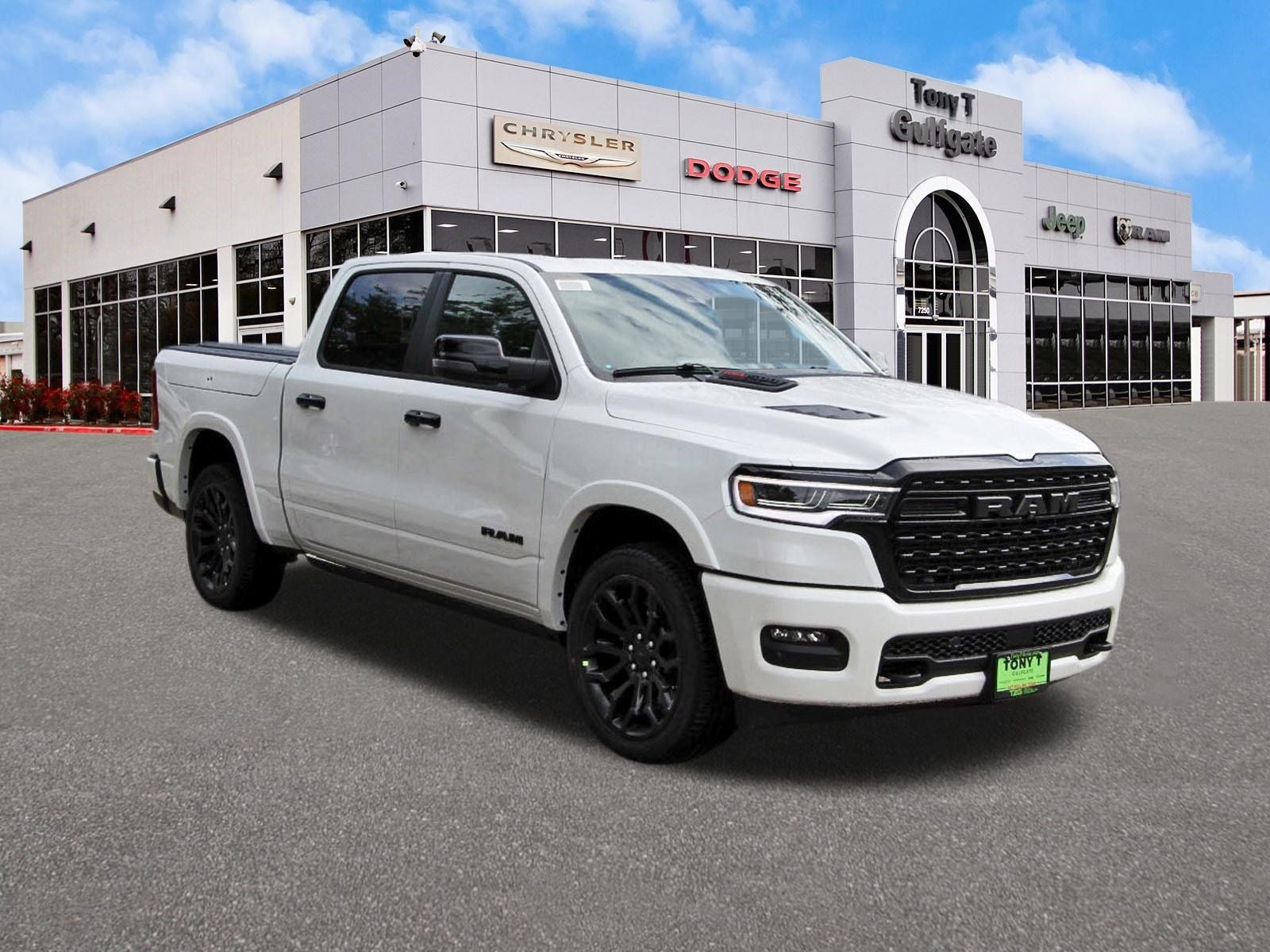 2026 RAM 1500 Limited 4x4 Crew Cab 5'7" Box