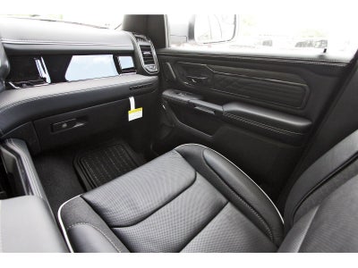 2026 RAM 1500 Limited 4x4 Crew Cab 5'7" Box