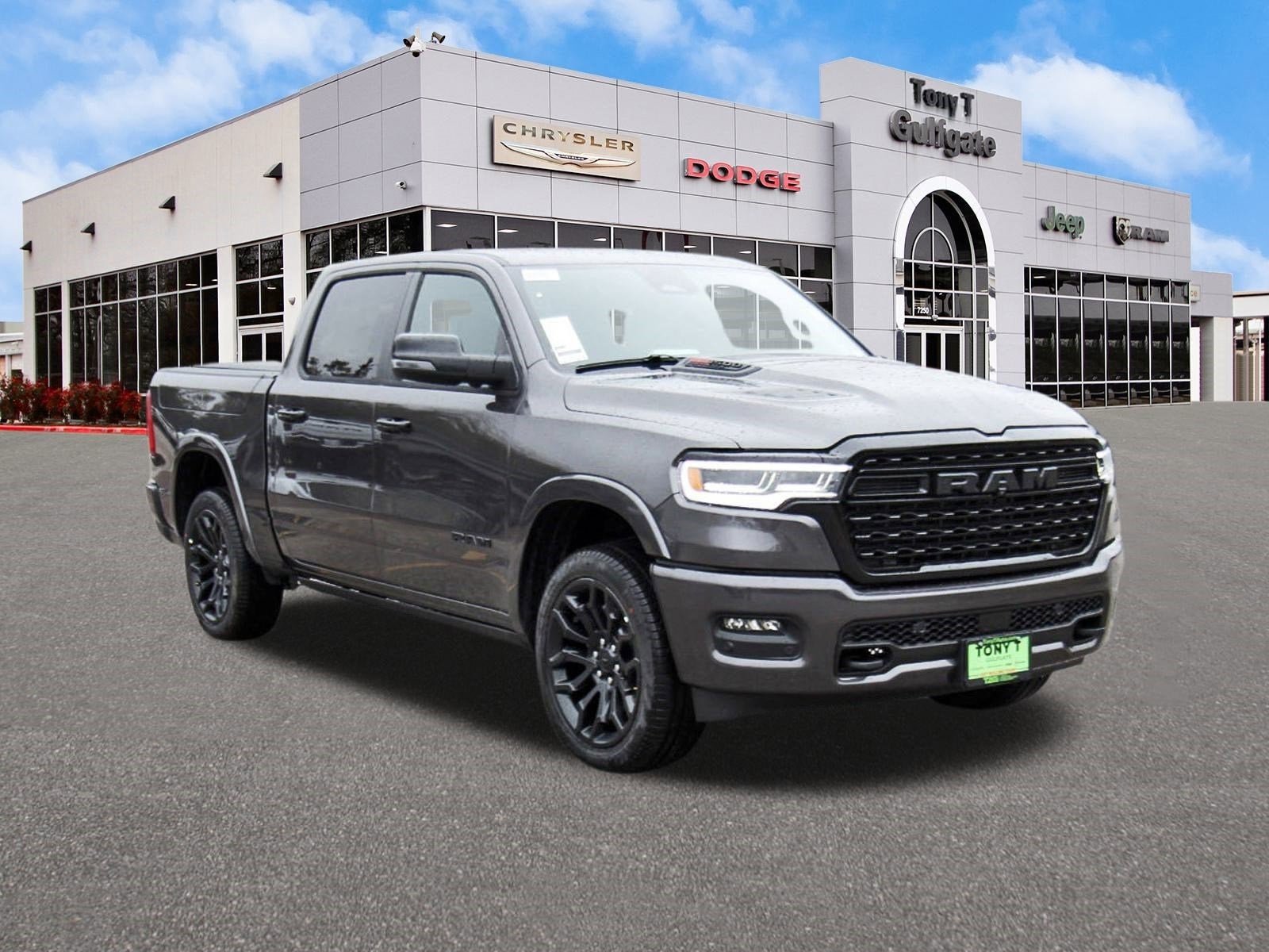 2026 RAM 1500 Limited 4x4 Crew Cab 5'7" Box