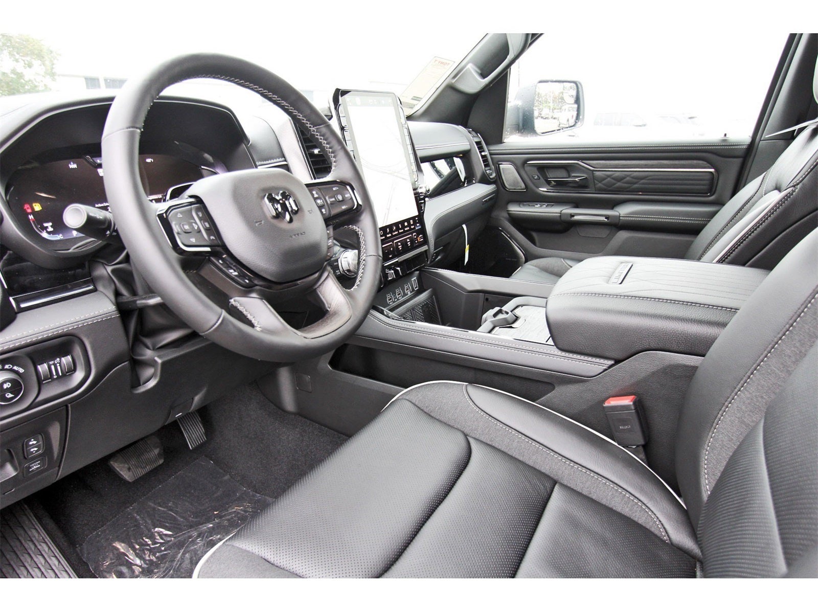 2026 RAM 1500 Limited 4x4 Crew Cab 5'7" Box