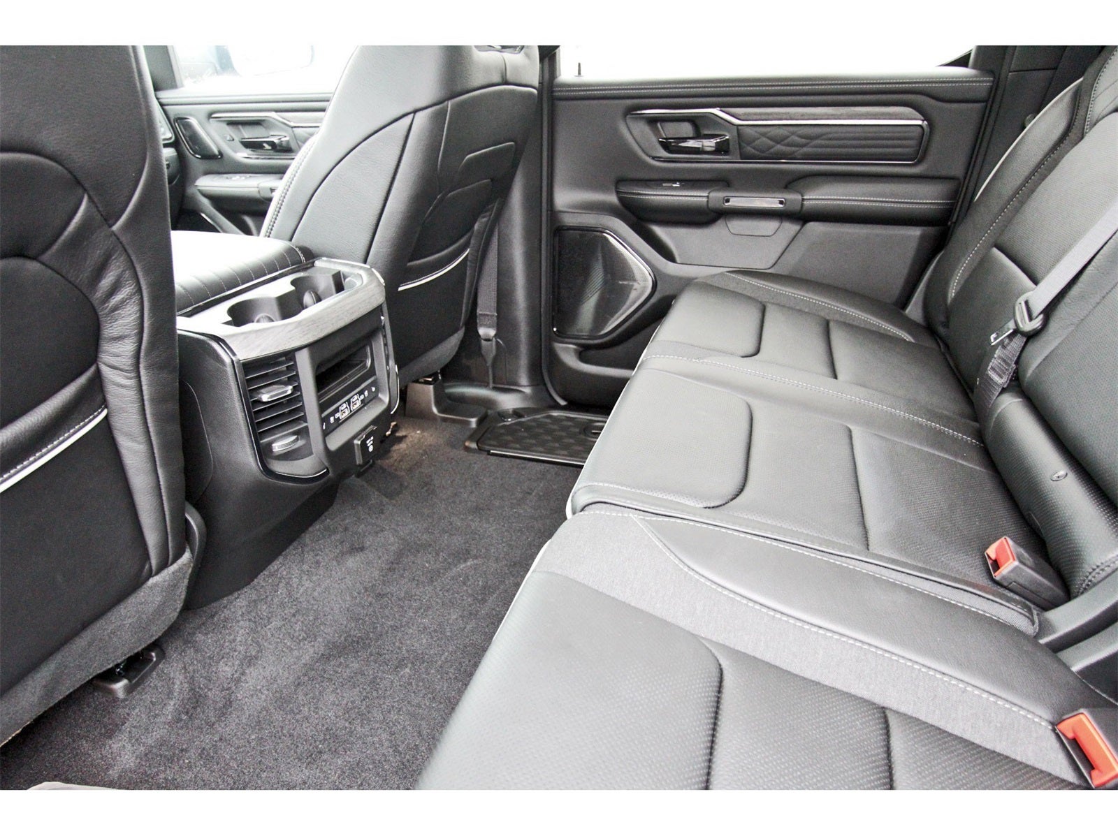 2026 RAM 1500 Limited 4x4 Crew Cab 5'7" Box