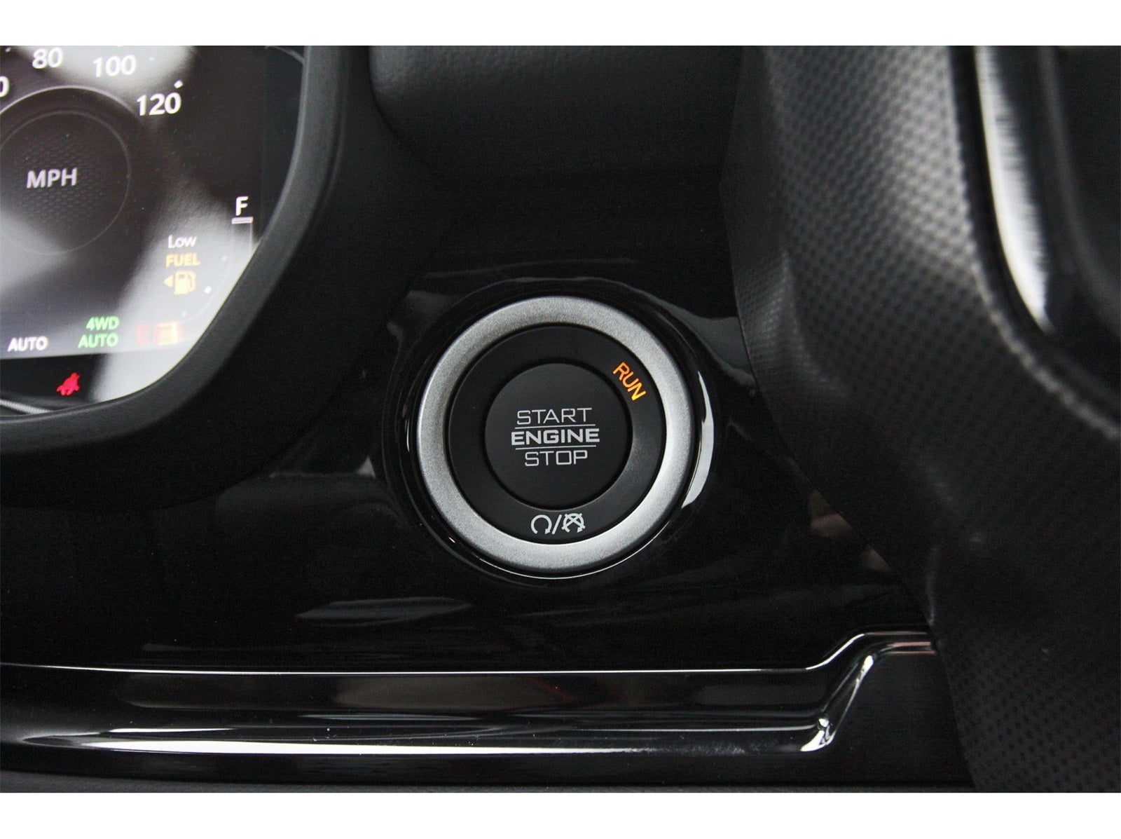 2026 RAM 1500 Limited 4x4 Crew Cab 5'7" Box