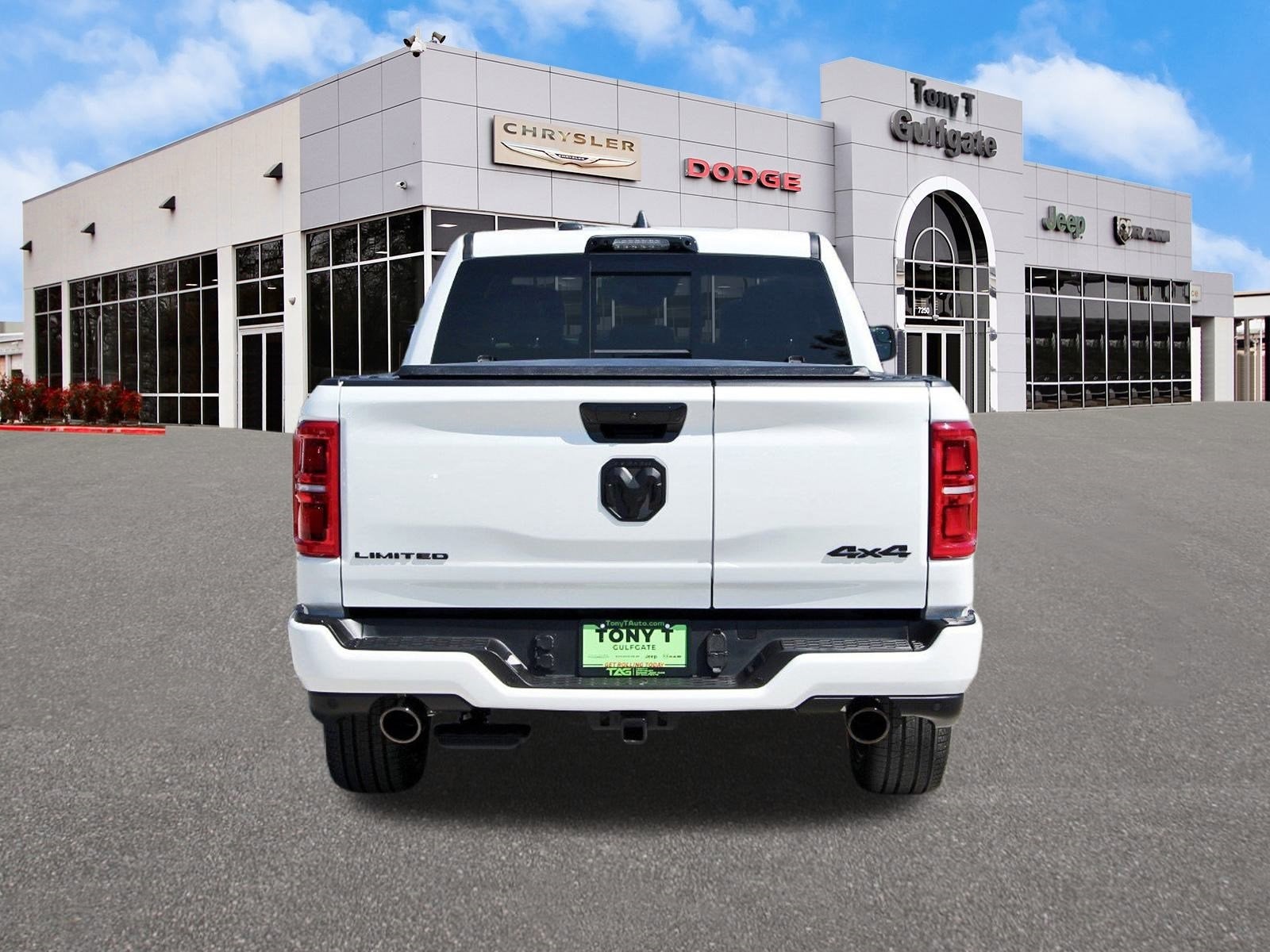 2026 RAM 1500 Limited 4x4 Crew Cab 5'7" Box