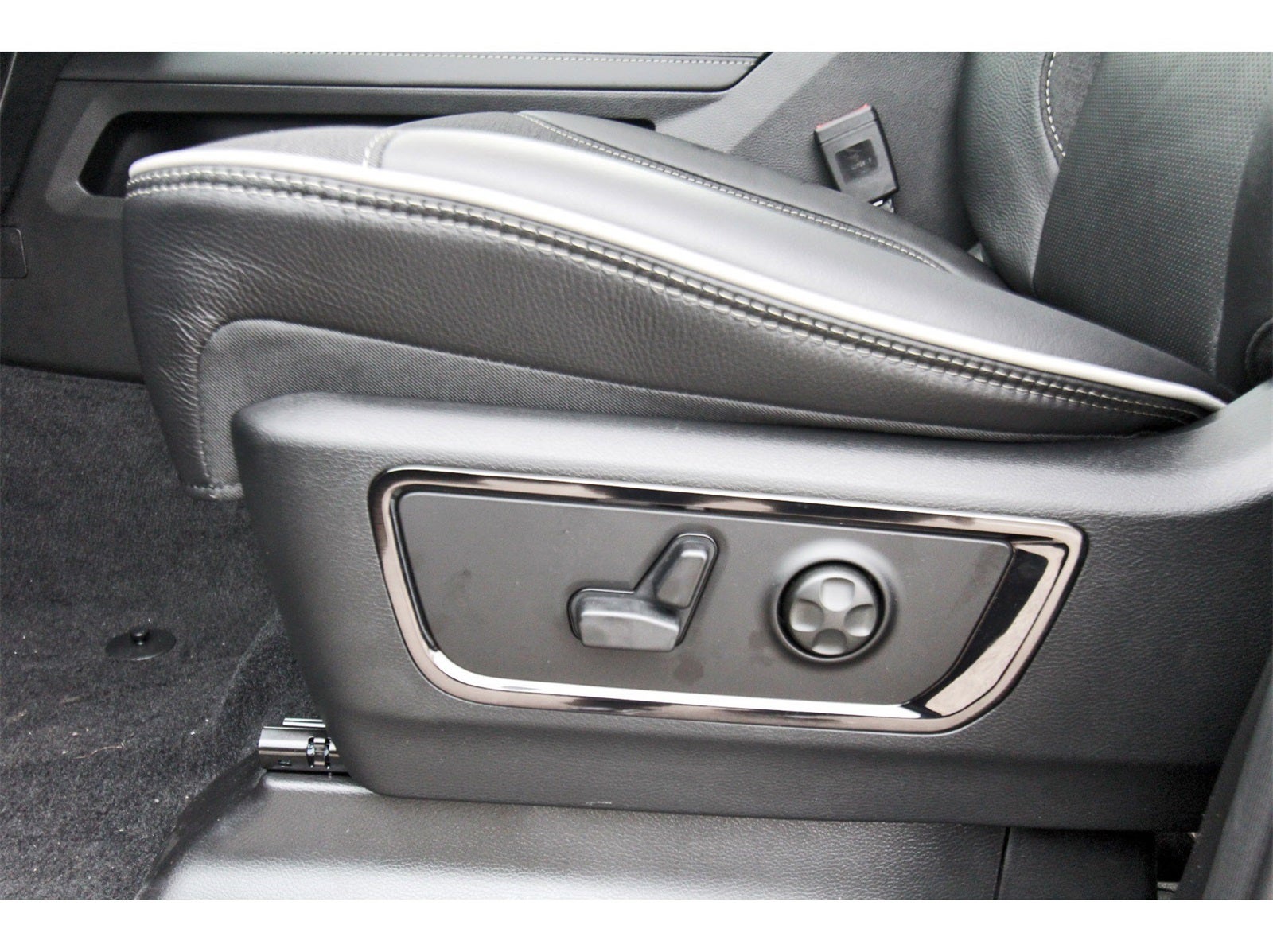 2026 RAM 1500 Limited 4x4 Crew Cab 5'7" Box