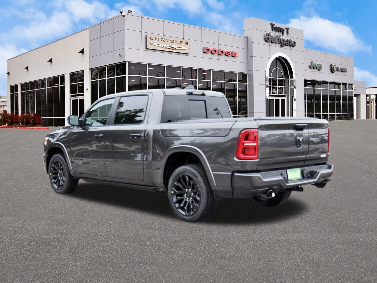 2026 RAM 1500 Limited 4x4 Crew Cab 5'7" Box