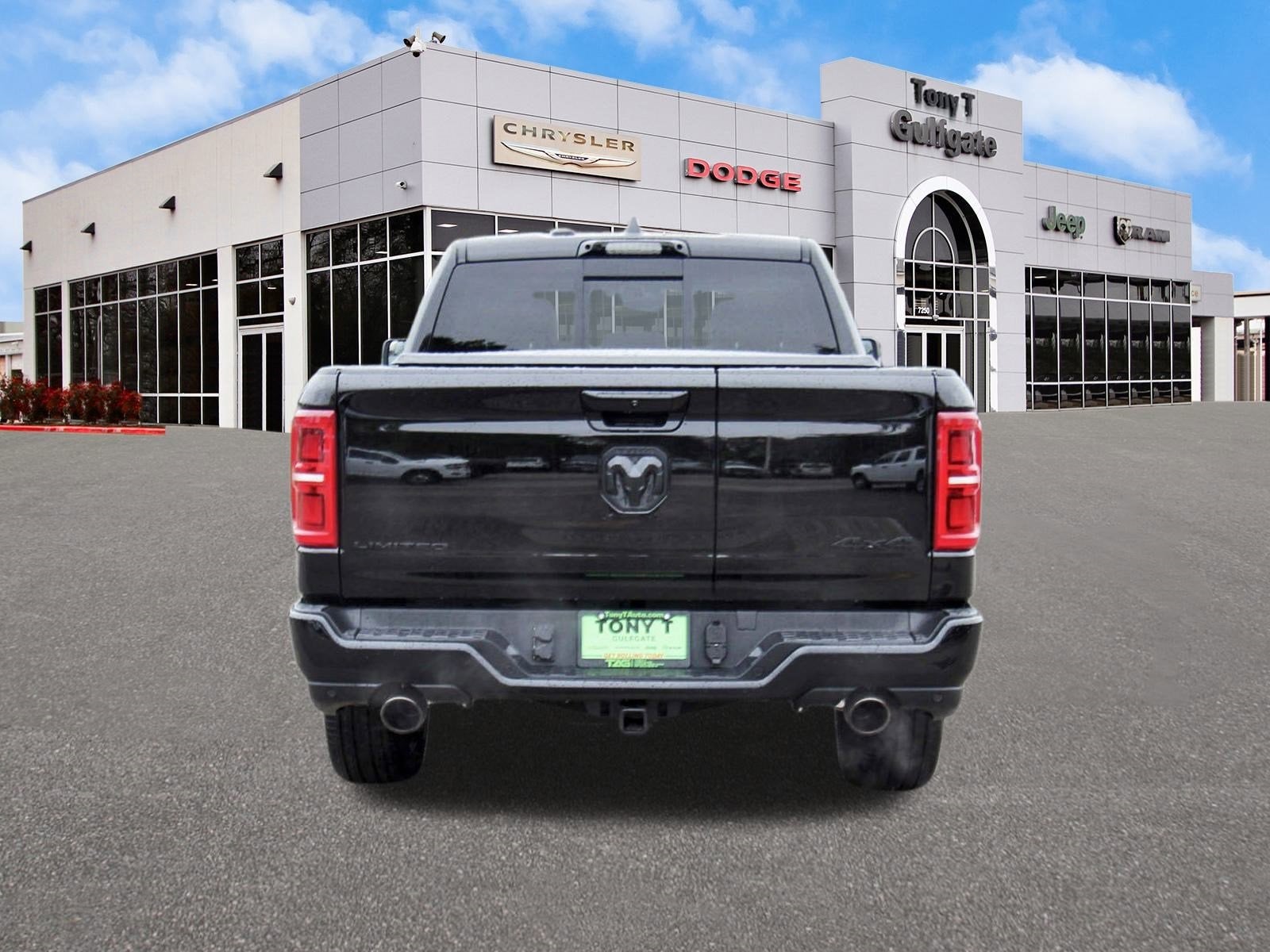 2026 RAM 1500 Limited 4x4 Crew Cab 5'7" Box
