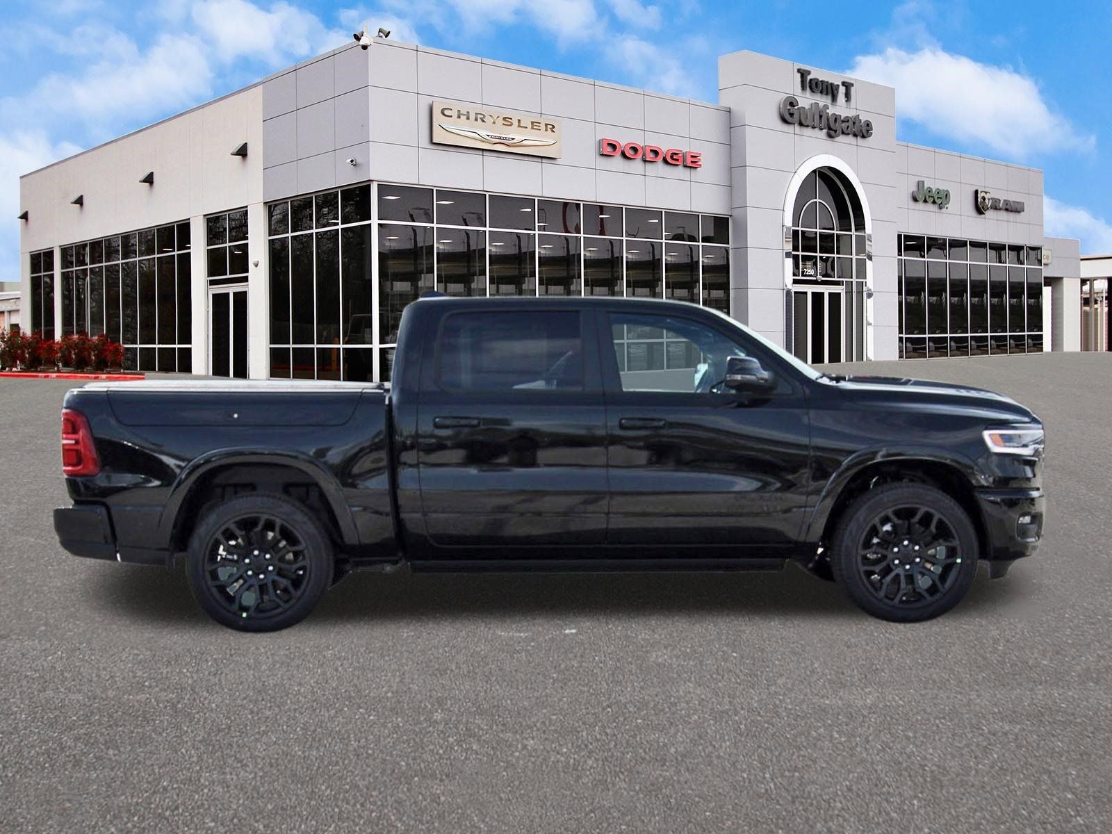 2026 RAM 1500 Limited 4x4 Crew Cab 5'7" Box