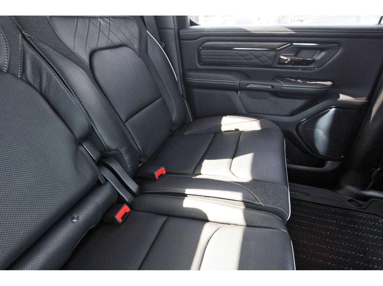 2026 RAM 1500 Limited 4x4 Crew Cab 5'7" Box