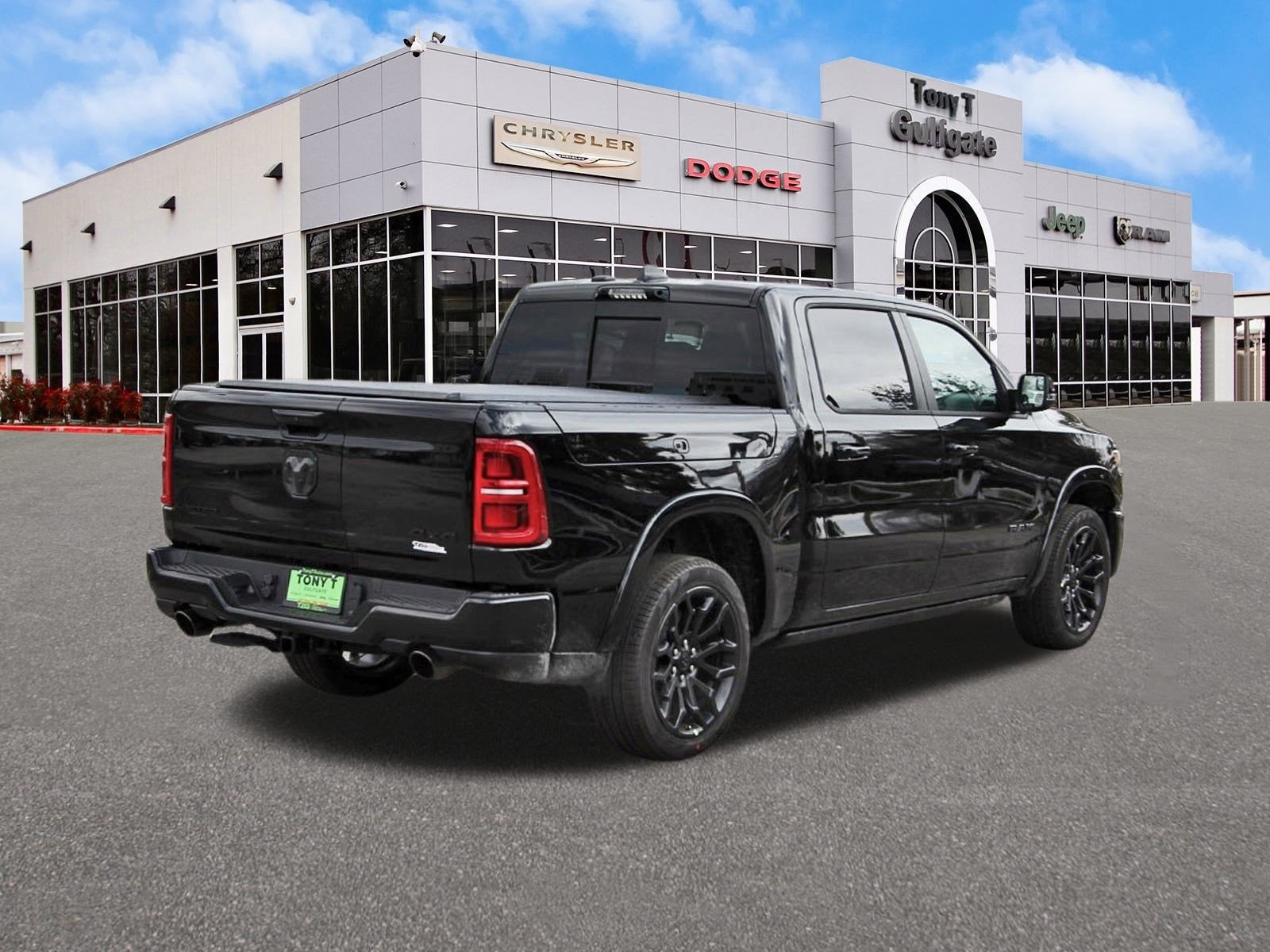 2026 RAM 1500 Limited 4x4 Crew Cab 5'7" Box