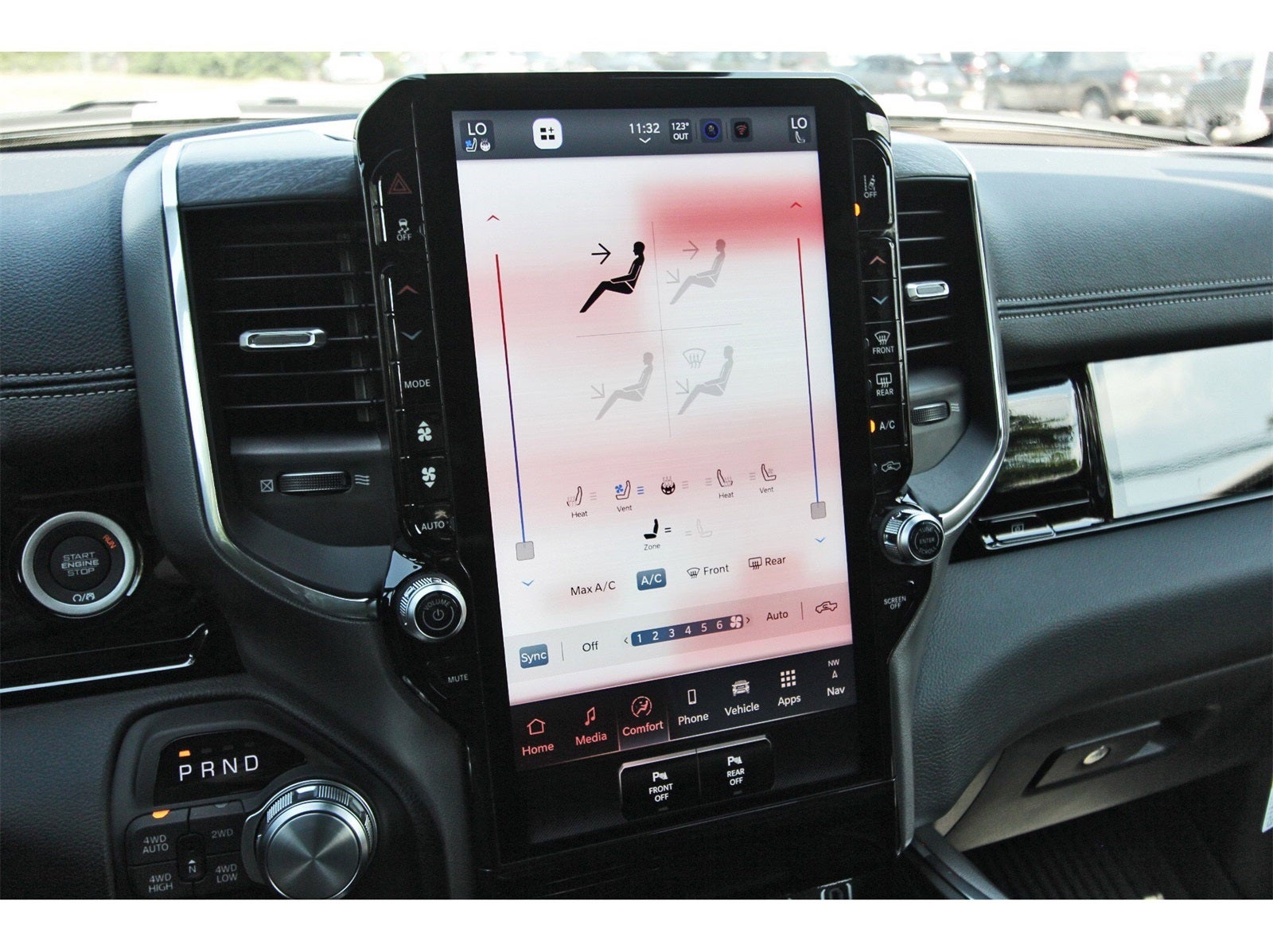 2026 RAM 1500 Laramie 4x4 Crew Cab 5'7" Box