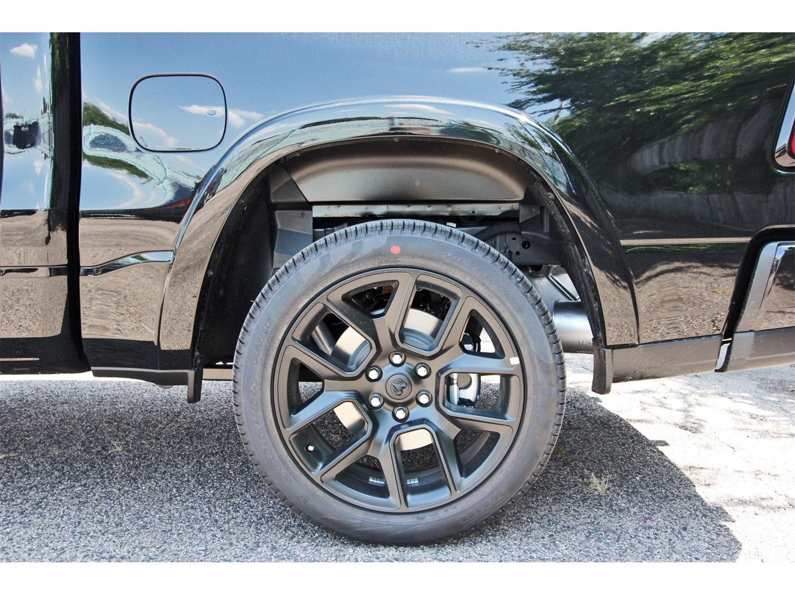 2026 RAM 1500 Laramie 4x4 Crew Cab 5'7" Box