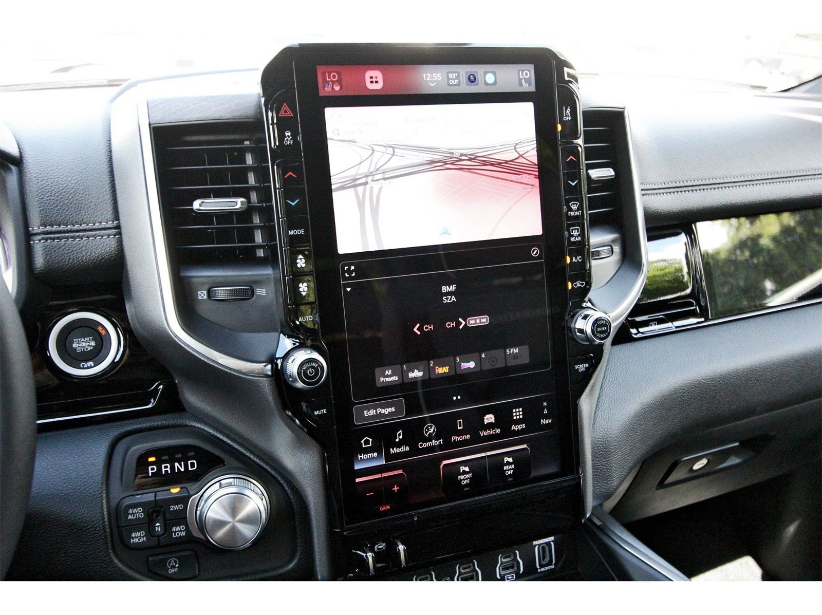 2026 RAM 1500 Laramie 4x4 Crew Cab 5'7" Box