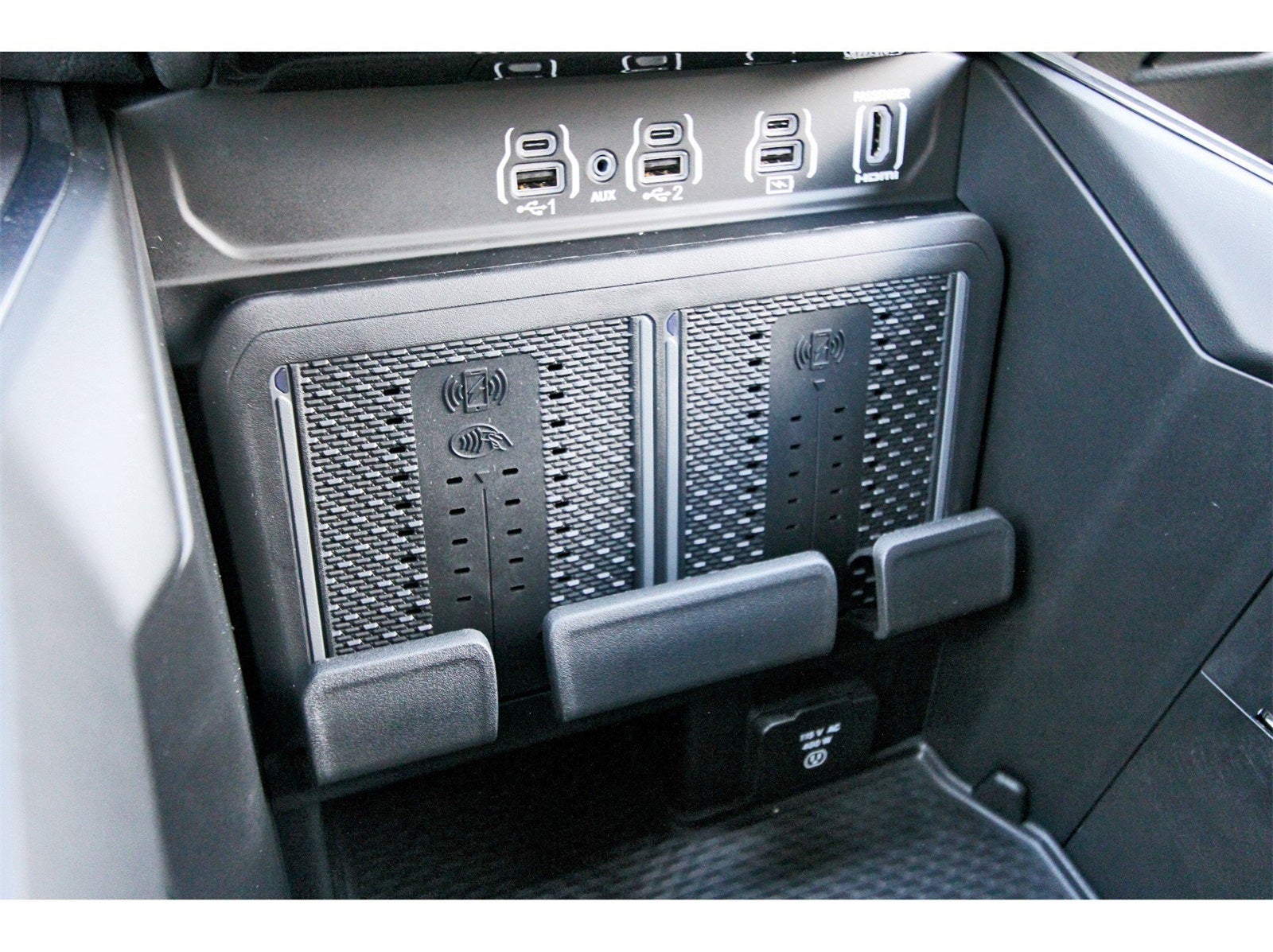 2026 RAM 1500 Laramie 4x4 Crew Cab 5'7" Box